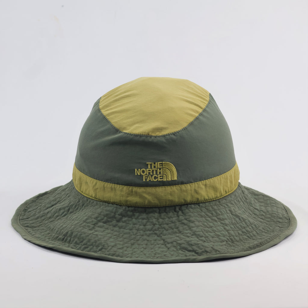 The North Face Two Tone Nylon Thrifted Bucket Hat in Olive and Tan