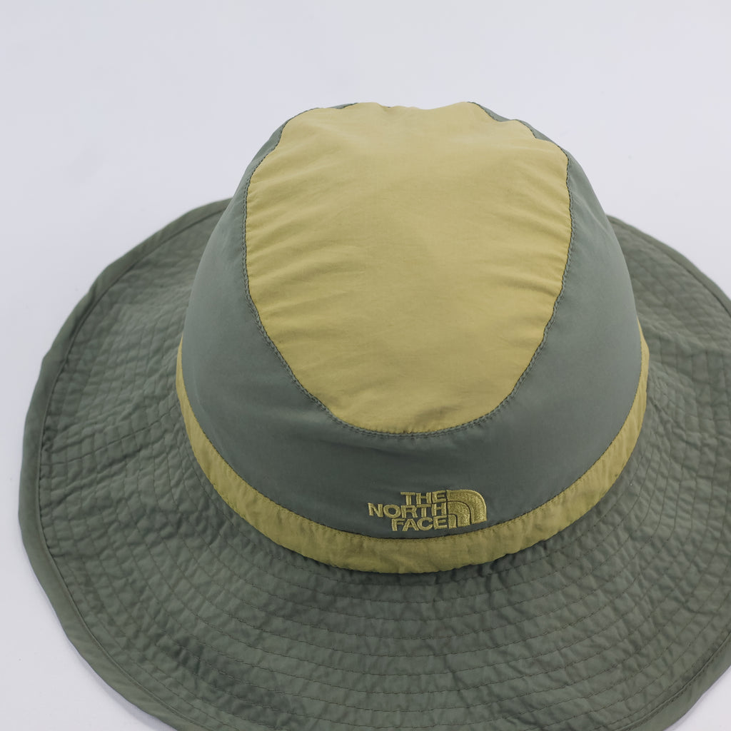 The North Face Two Tone Nylon Thrifted Bucket Hat in Olive and Tan