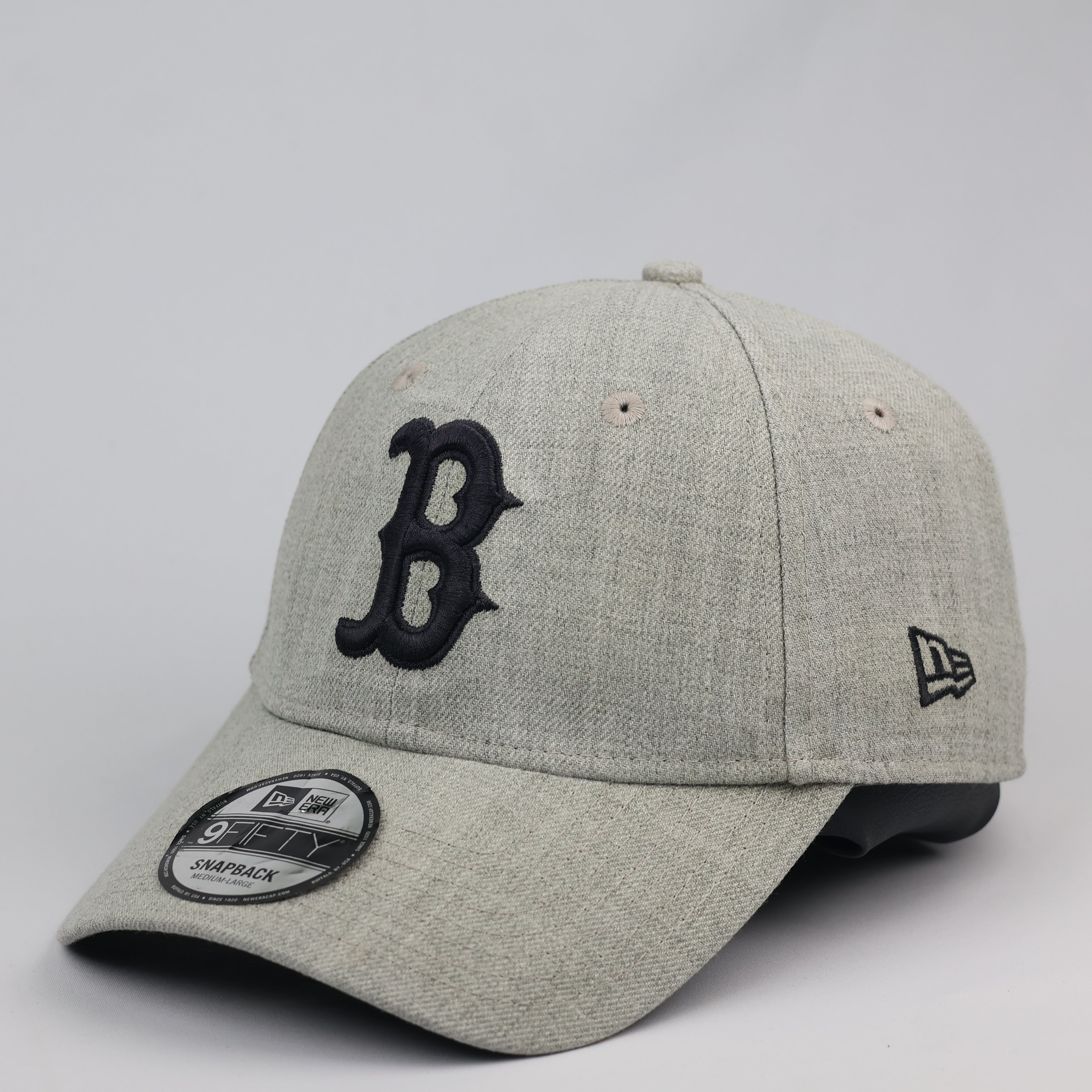 Vintage New Era Boston Red Sox Heathered Grey Snapback Thrifted Hat