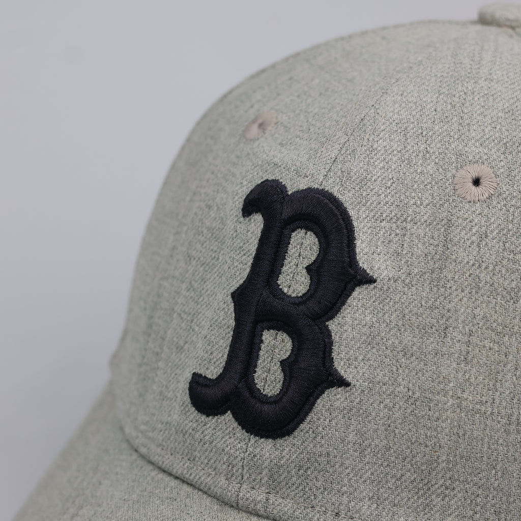 Vintage New Era Boston Red Sox Heathered Grey Snapback Thrifted Hat