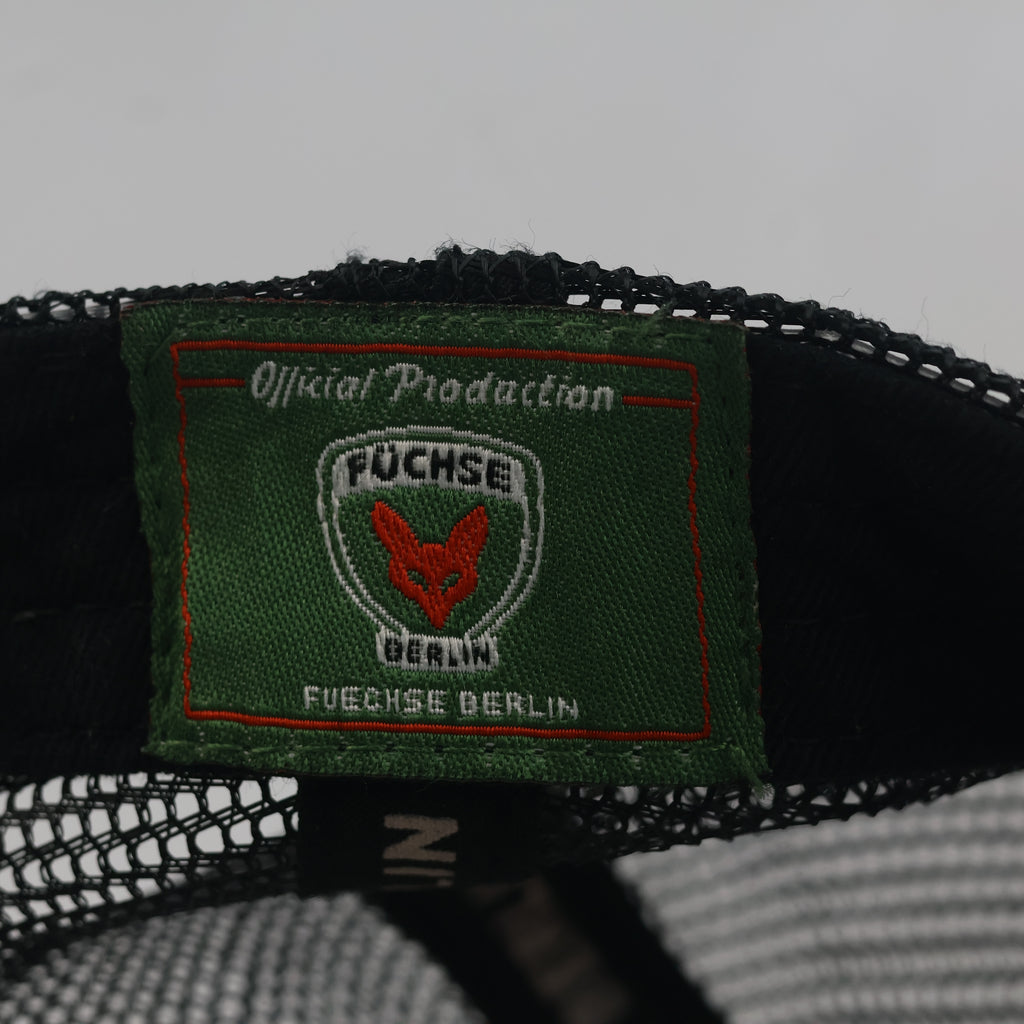 Thrifted Füchse Berlin Off-White & Black Mesh Trucker Cap (56-58 cm)