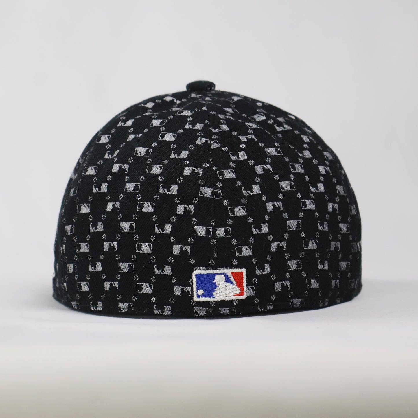New York Yankees All-Over Print Fitted Cap | 100% Wool