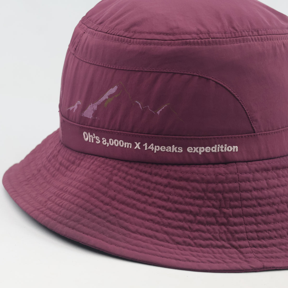 Thrifted Black Yak 14 Peaks Expedition Maroon Bush Bucket Hat