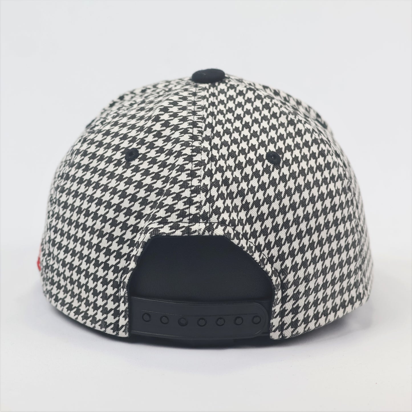 Vintage Olympos Houndstooth Snapback Thrifted Hat - Black & White Crown Cap
