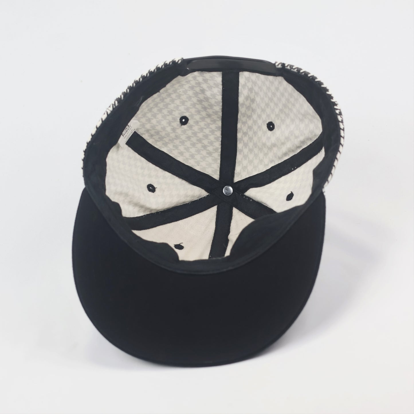 Vintage Olympos Houndstooth Snapback Thrifted Hat - Black & White Crown Cap