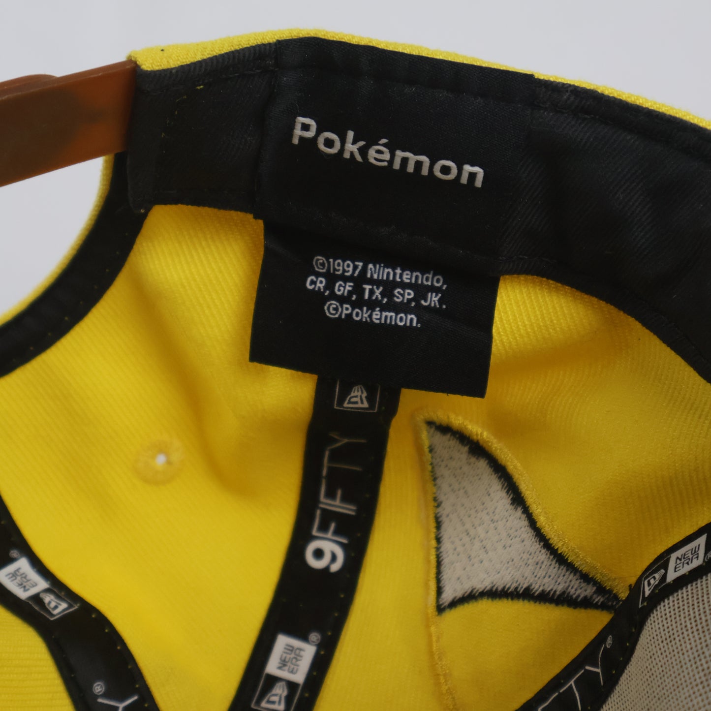 Official Pokémon Pikachu Face New Era 9FIFTY Snapback 9-12 years