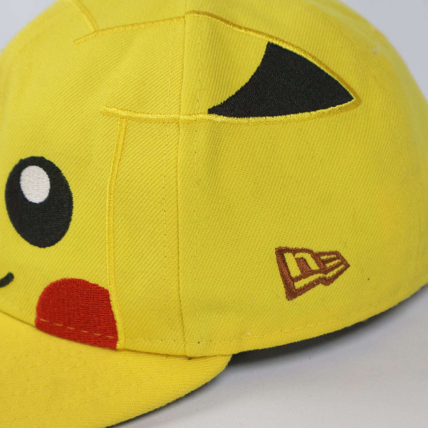 Official Pokémon Pikachu Face New Era 9FIFTY Snapback 9-12 years