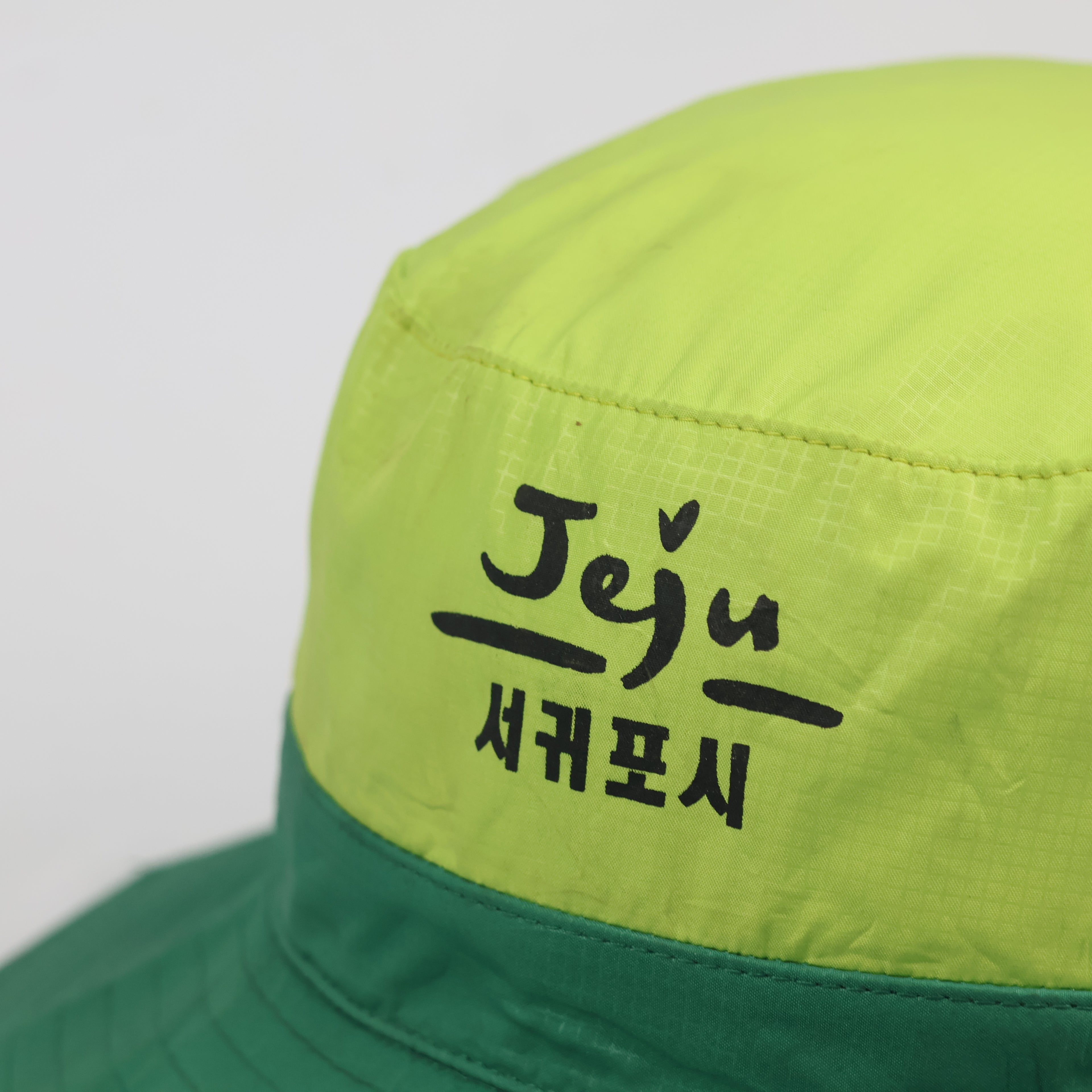 Jeju Island "Best Mountain" Outdoor Bucket Hat - Neon Green & Teal