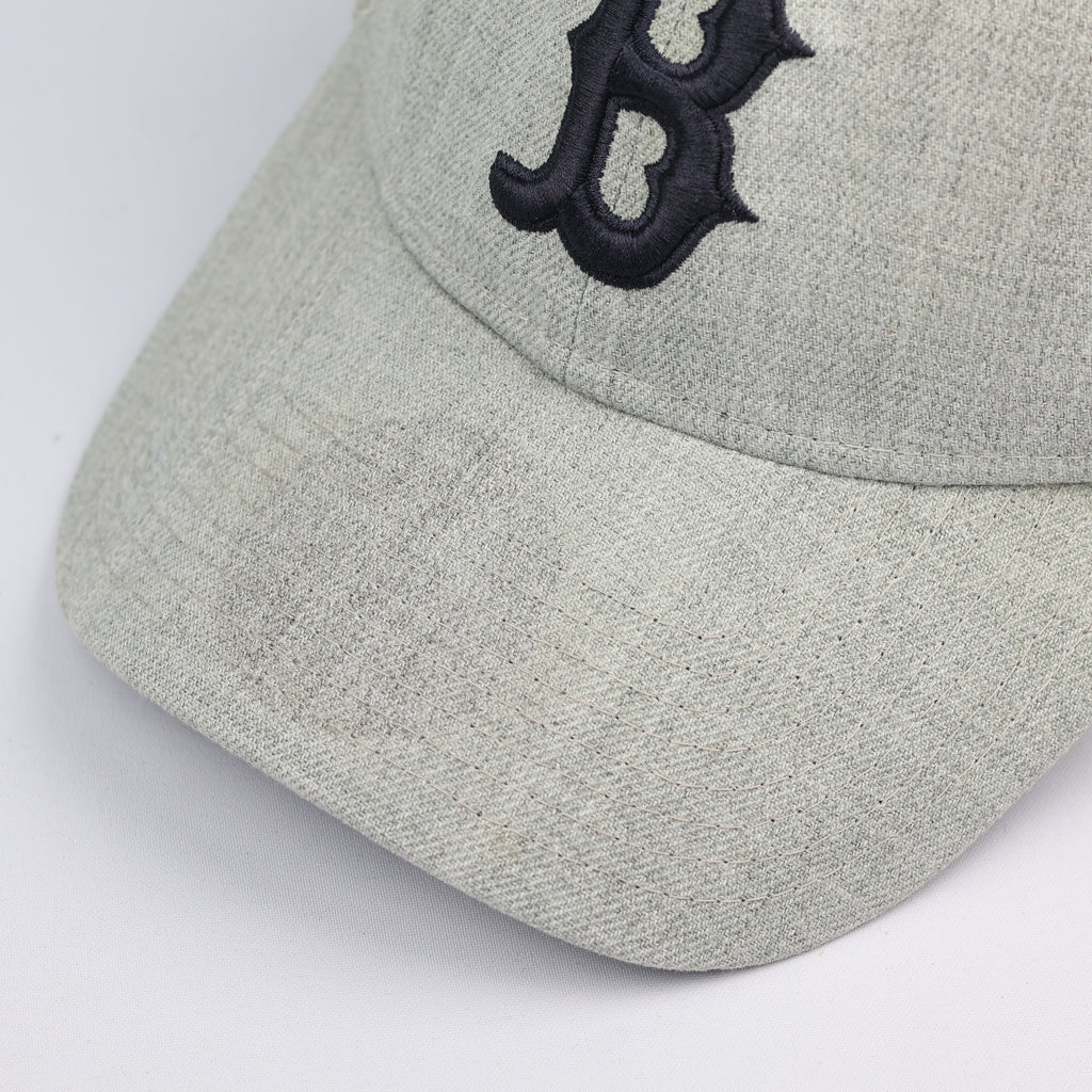 Vintage New Era Boston Red Sox Heathered Grey Snapback Thrifted Hat