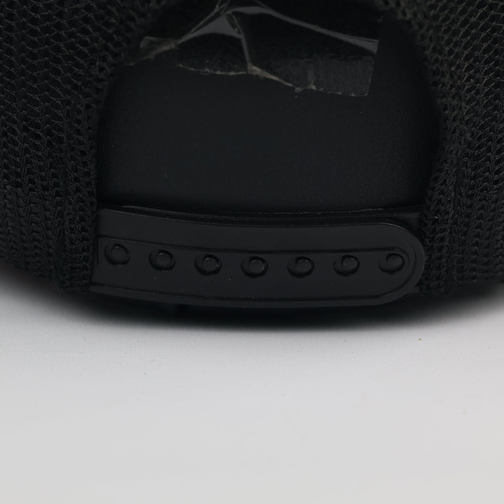 HOWN Minimalist Plain Black Trucker Hat - Korean Designed Snapback