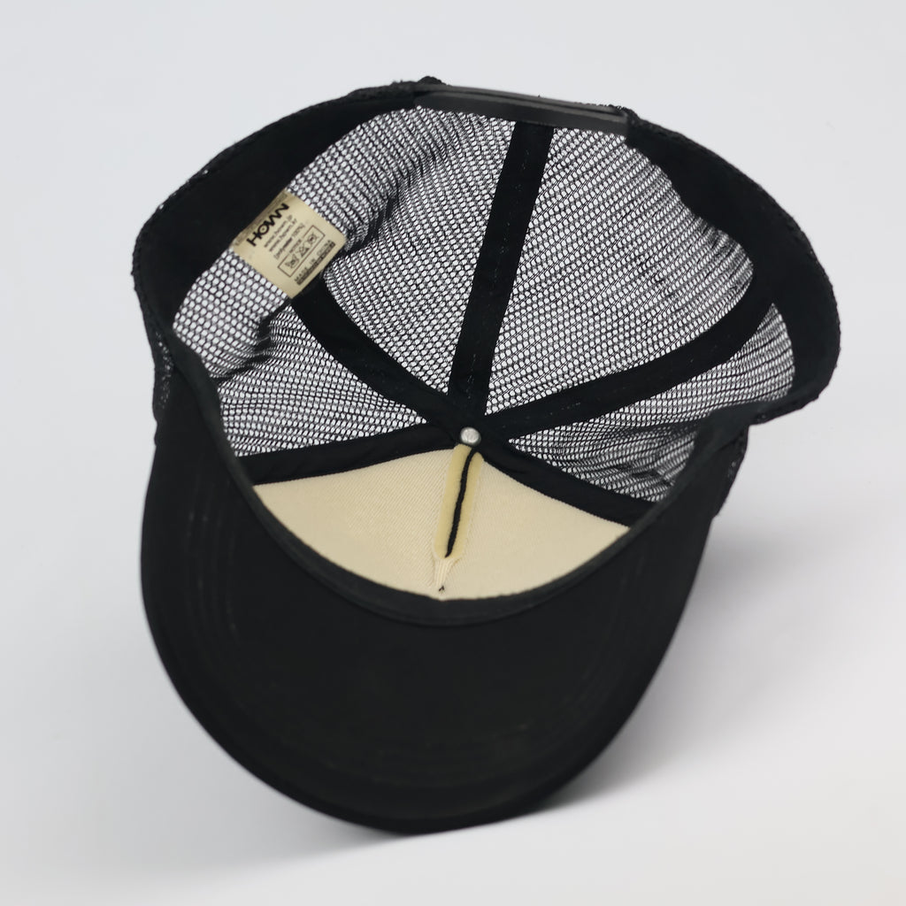 HOWN Minimalist Plain Black Trucker Hat - Korean Designed Snapback