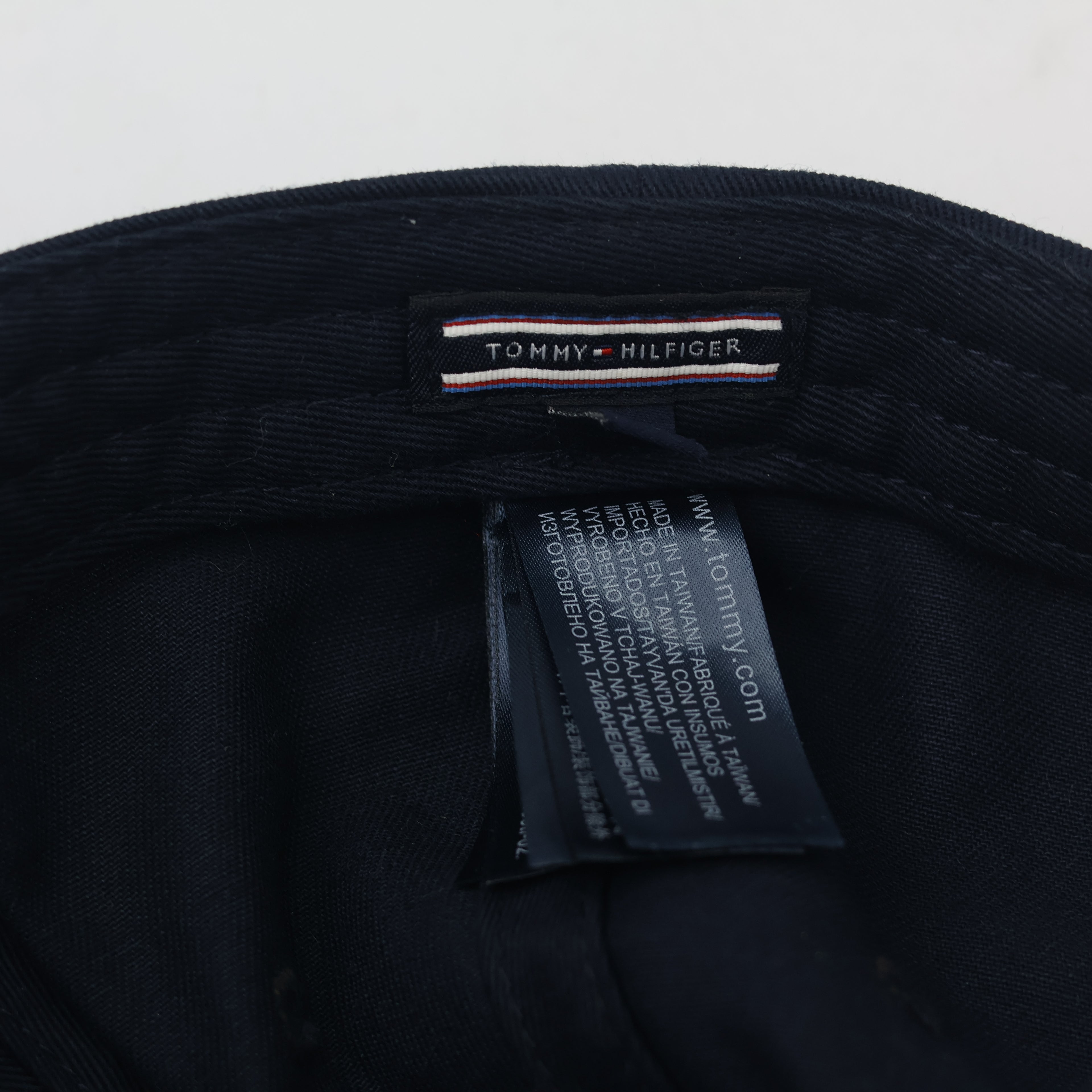 Authentic Tommy Hilfiger Logo Cap – Navy Blue Adjustable Thrifted Baseball Hat