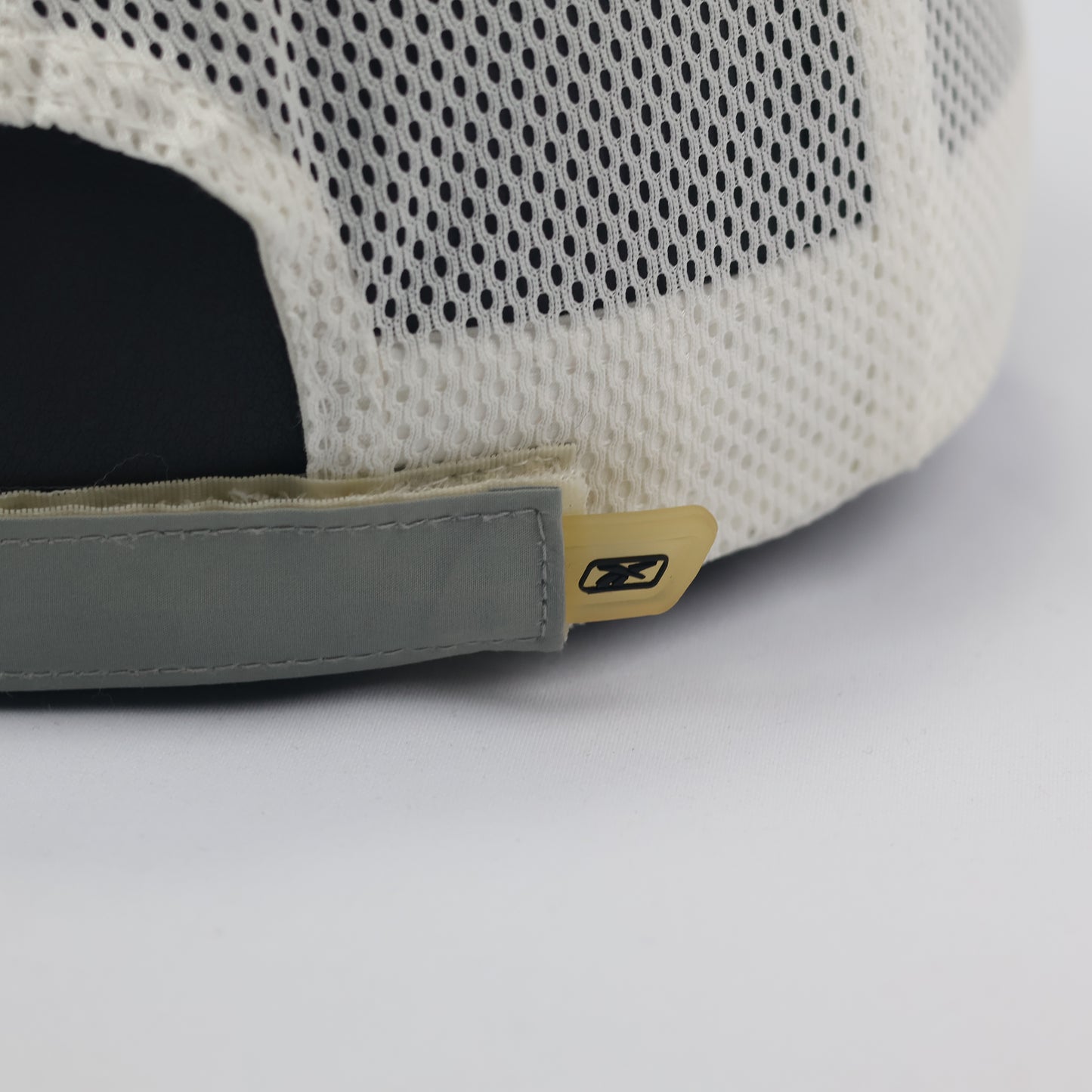 Retro Reebok Mesh Back Snapback Thrifted Cap - Sporty Grey/White