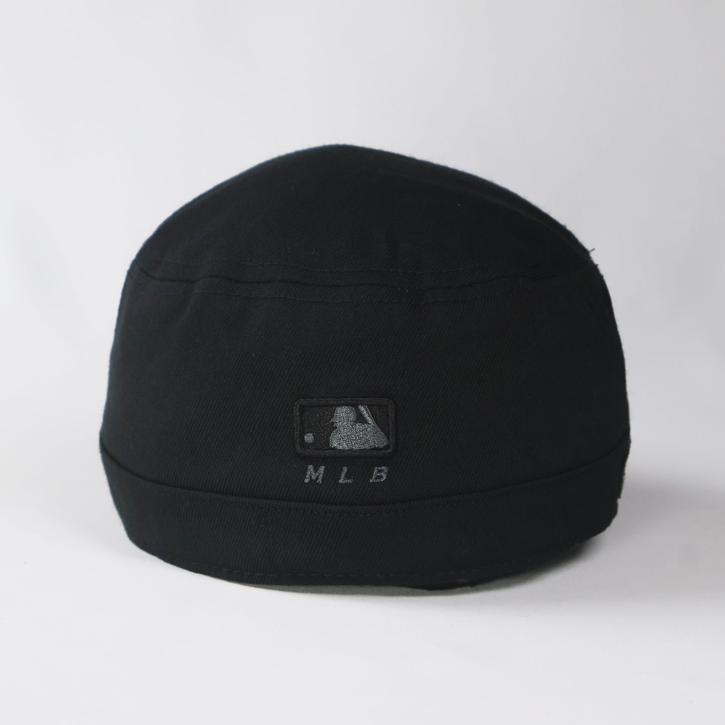 Official White Sox "Blackout" Flexfit Cadet Cap