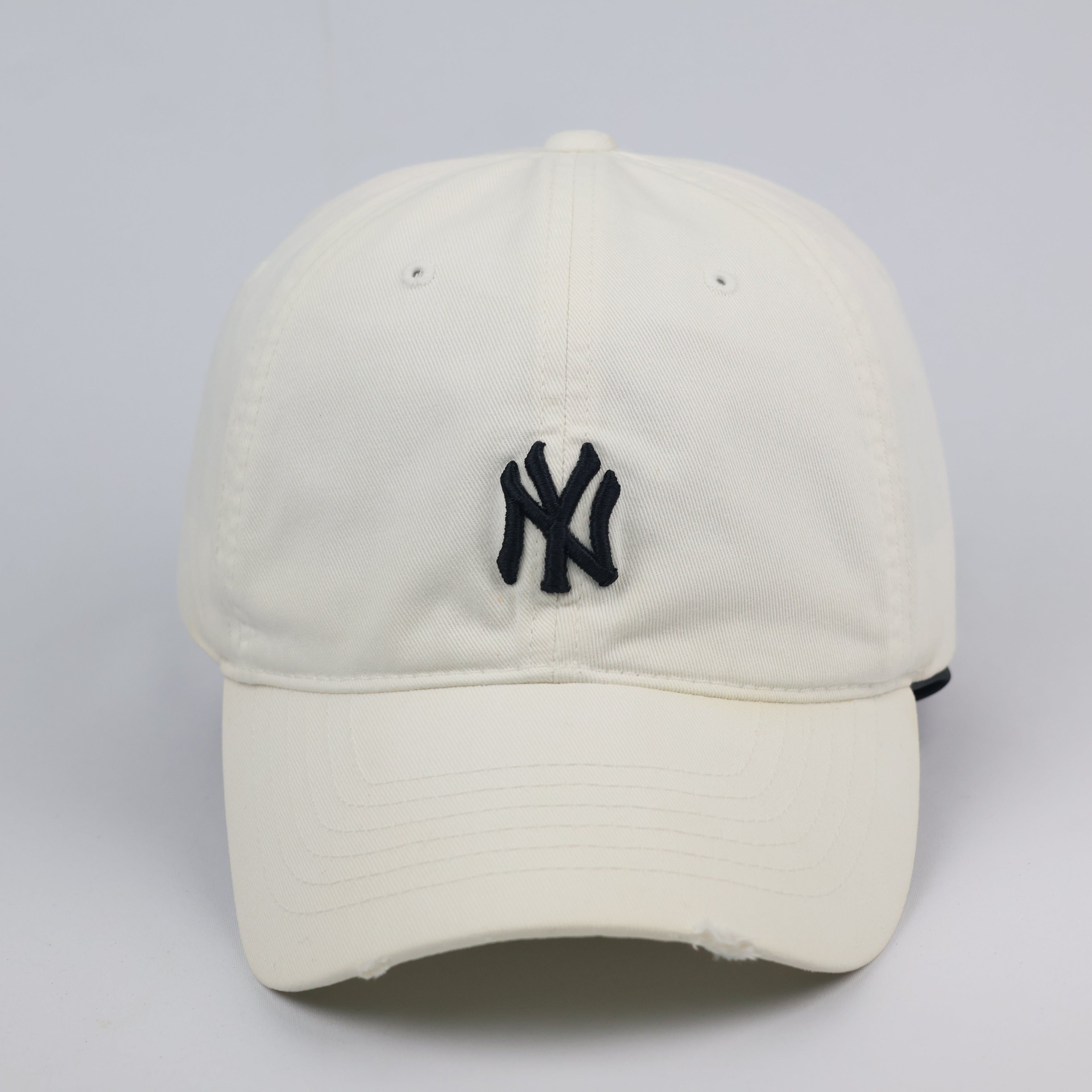 Vintage MLB New York Yankees Off-White Distressed Dad Thrifted Hat