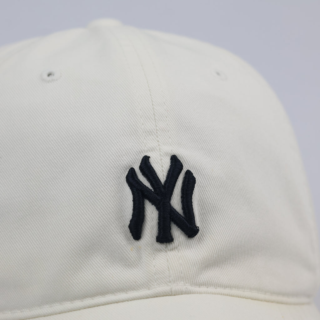 Vintage MLB New York Yankees Off-White Distressed Dad Thrifted Hat