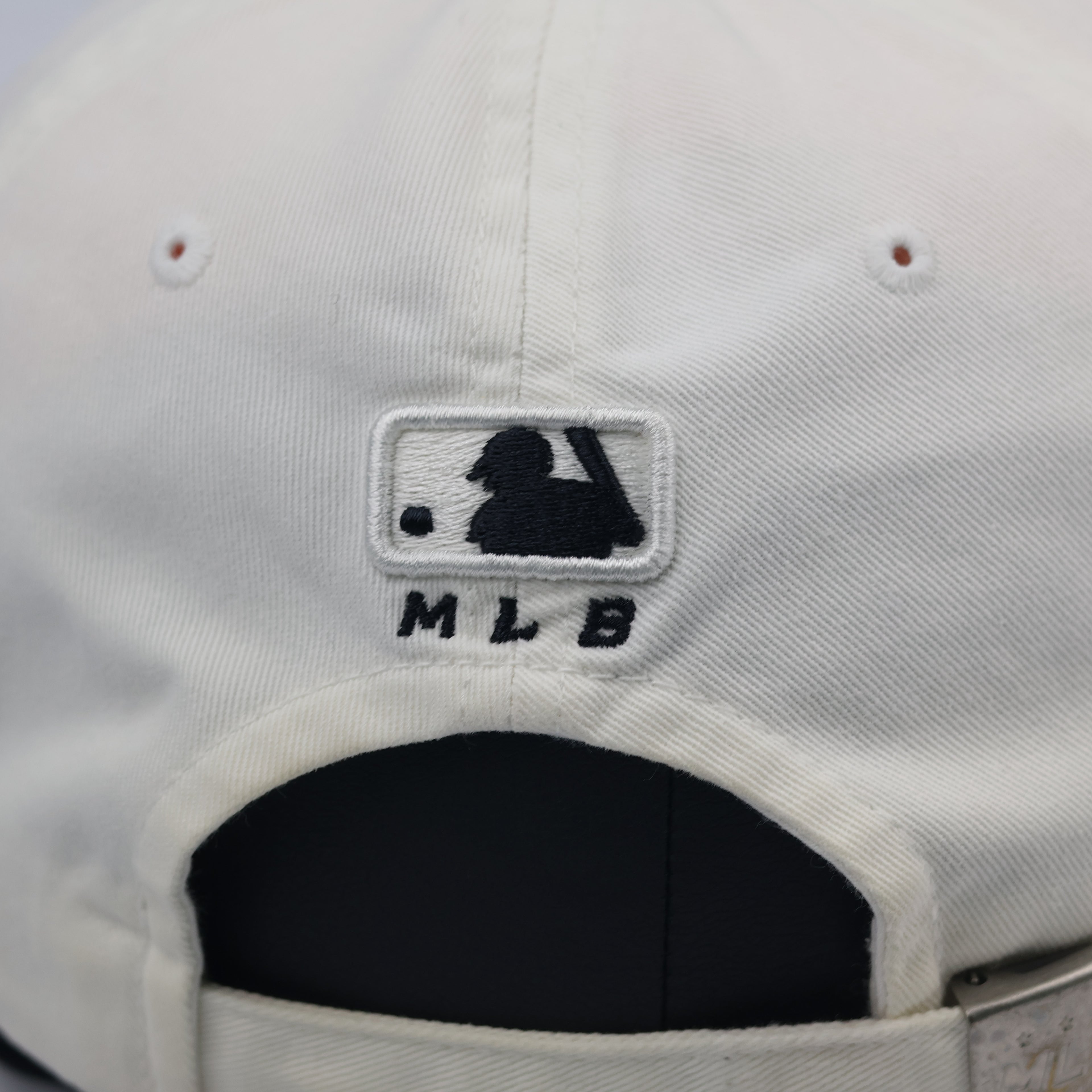 Vintage MLB New York Yankees Off-White Distressed Dad Thrifted Hat