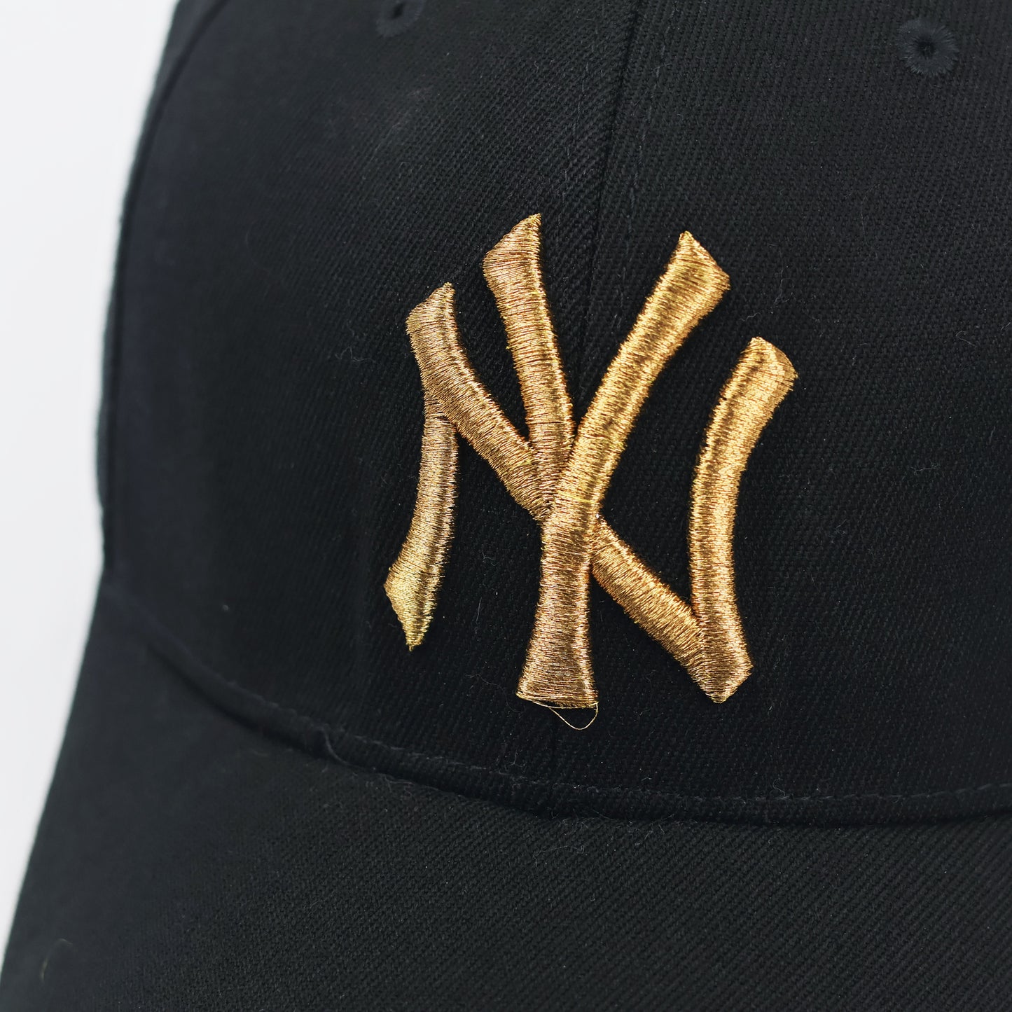 Vintage MLB New York Yankees Fitted Thrifted Cap - Black & Gold Edition