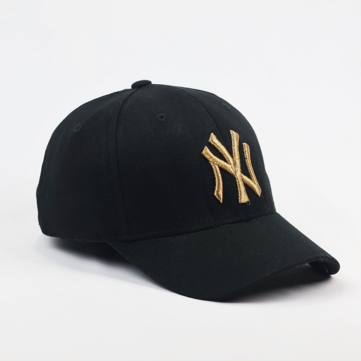 Vintage MLB New York Yankees Fitted Thrifted Cap - Black & Gold Edition