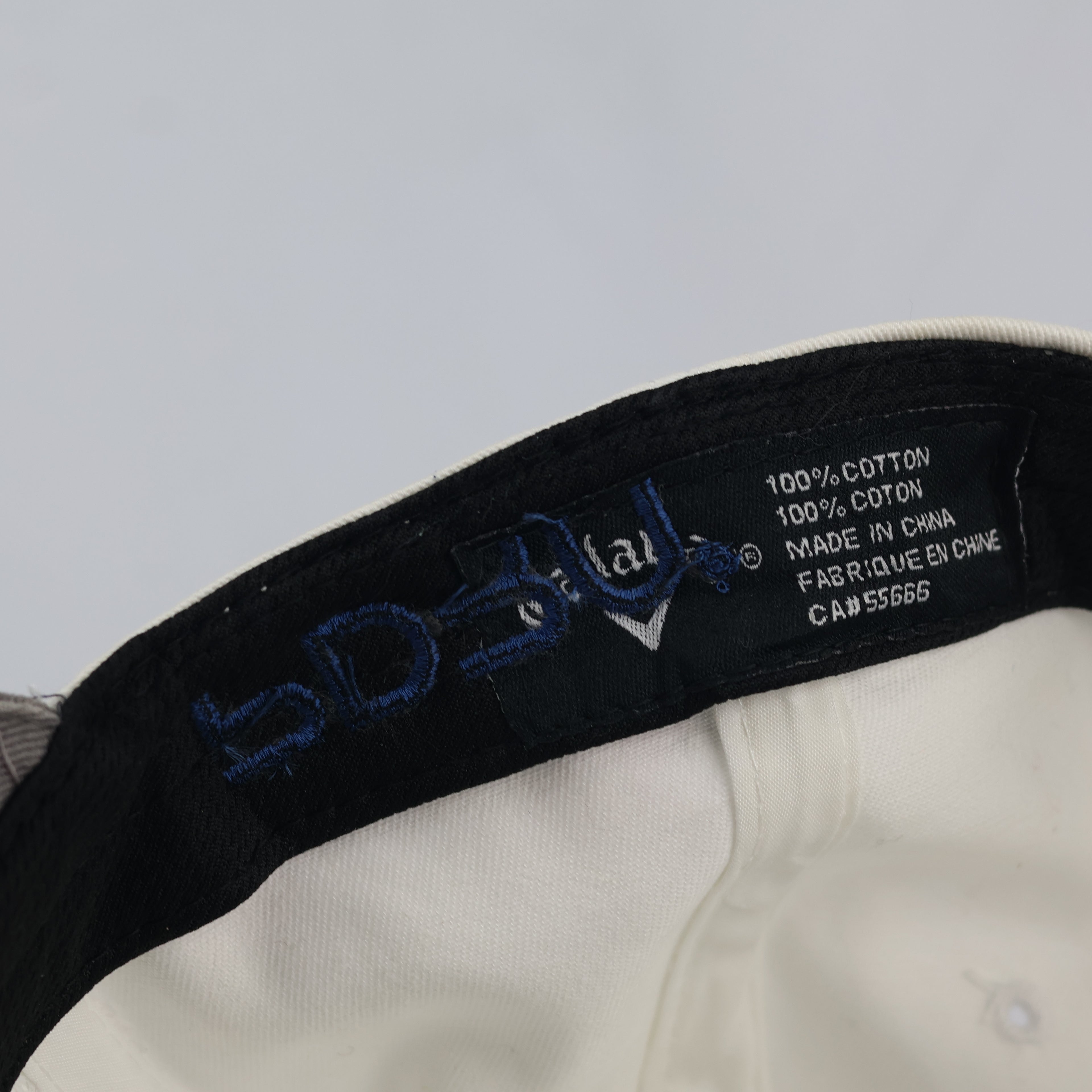 Callaway Speed Regime (SR) Golf Thrifted Cap - Cream White Adjustable Hat - Size 56-59cm