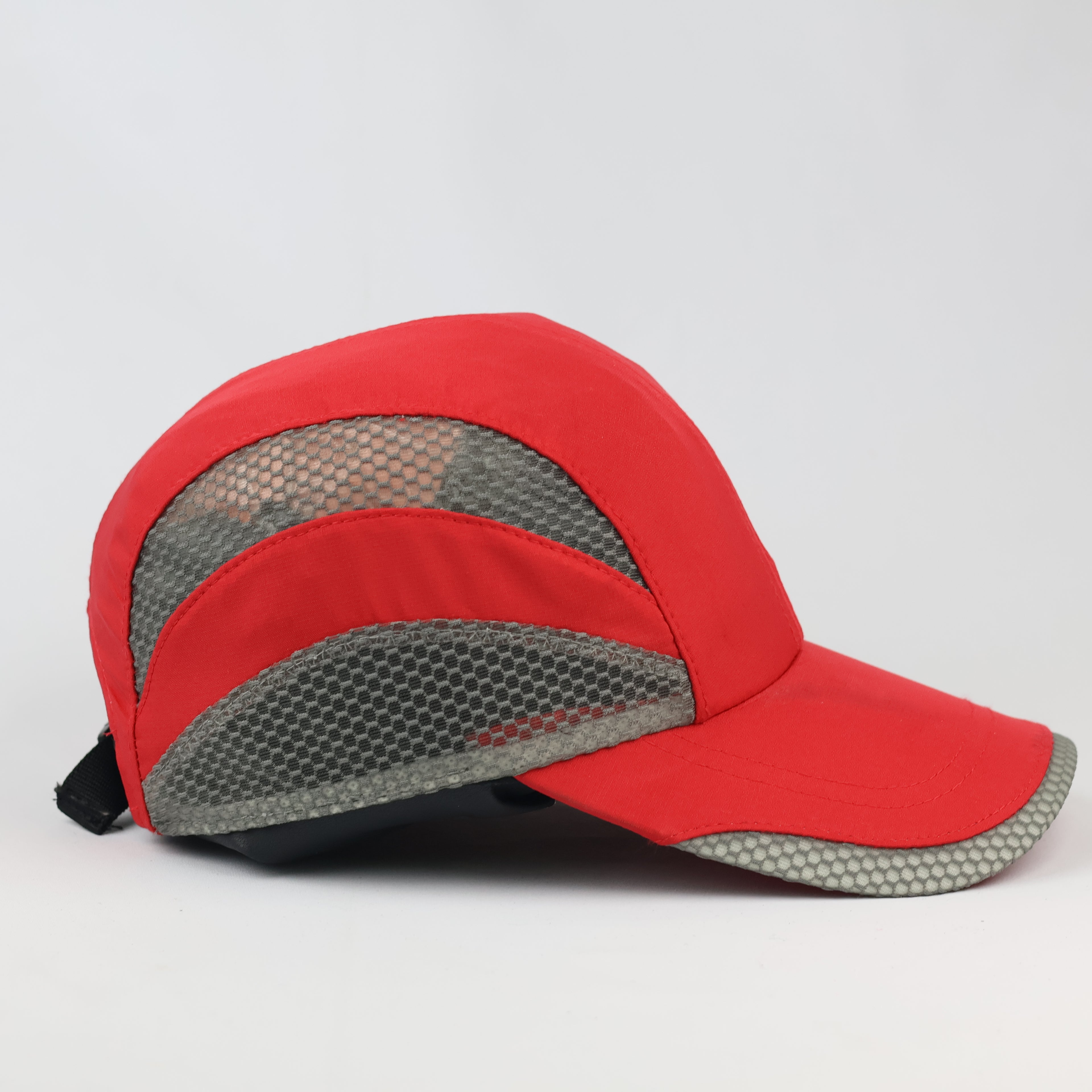 Unisex Lightweight Sport Cap - Red & Grey Mesh Panel Summer Hat - Adjustable