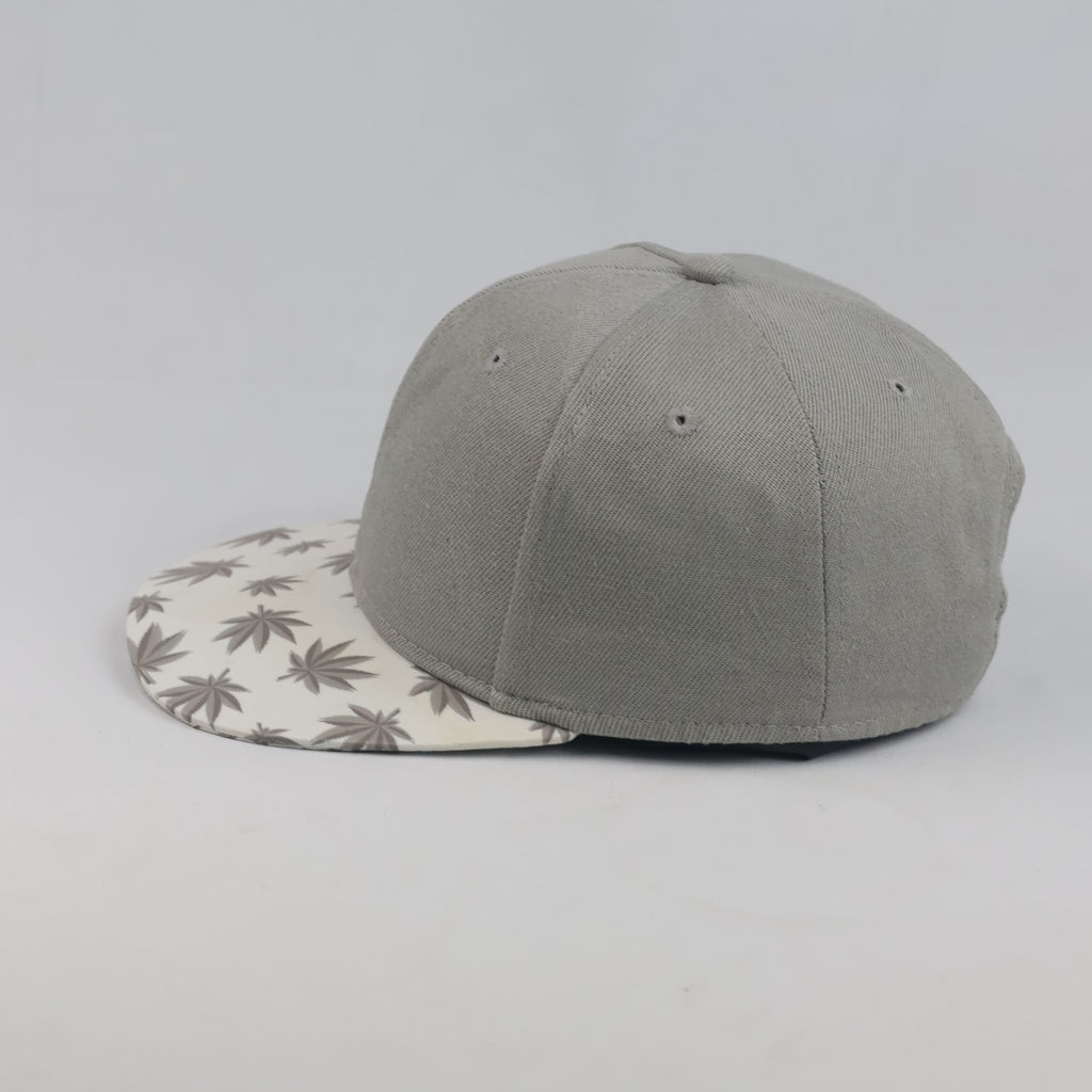 Thrifted Atlantis Grey & White Botanical Floral Flat Brim Hat | 10016