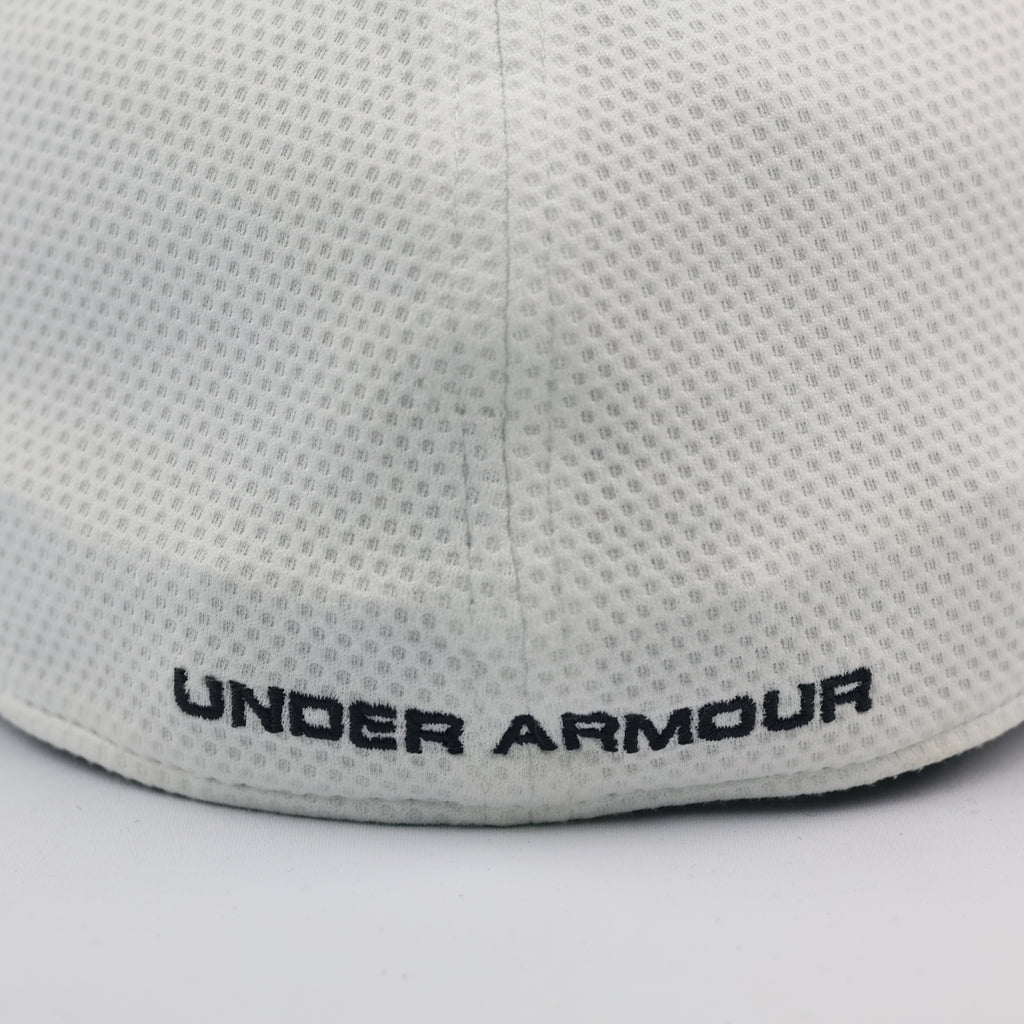 Under Armour Blitzing Men's Hat - White Textured Performance Thrifted Cap - Size LG/XL