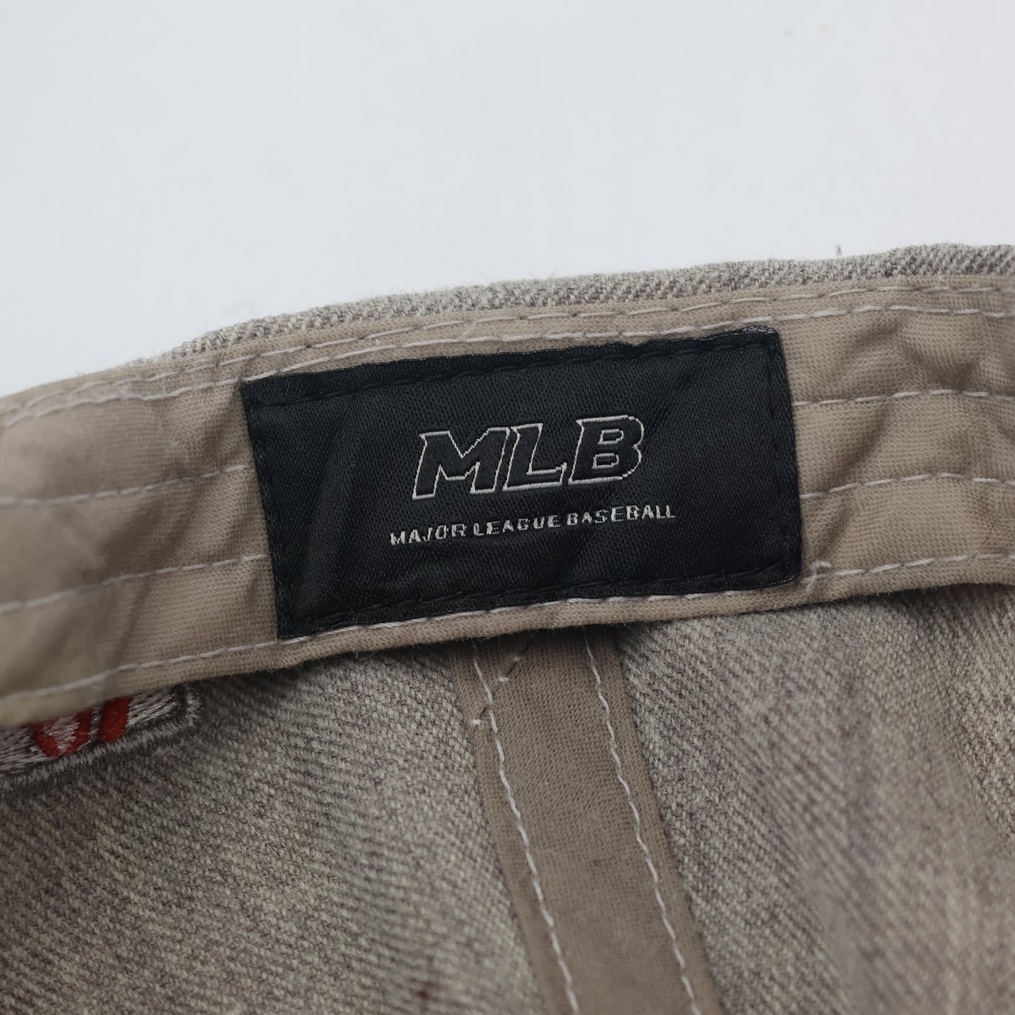 MLB Boston Red Sox Grey & Coral Snapback Thrifted Hat - Authentic Thrifted Streetwear