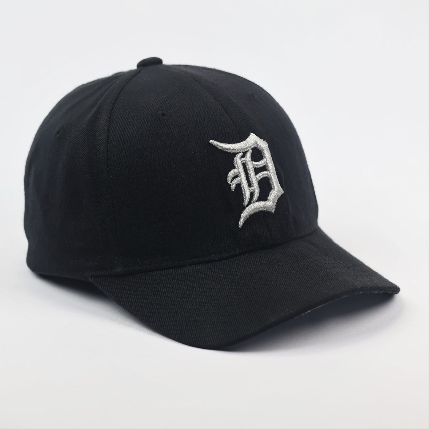 Retro Detroit Tigers "D" Logo MLB Thrifted Hat - Black on Black Structured