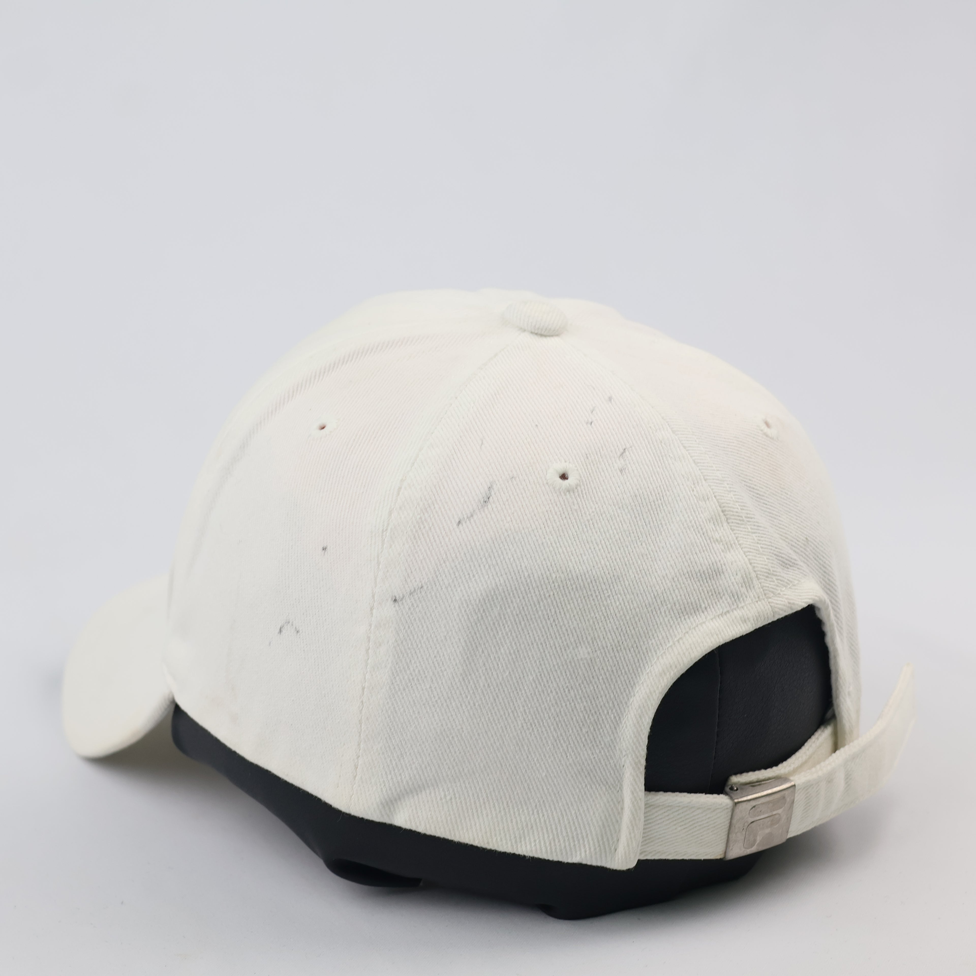 FILA Heritage Baseball Thrifted Cap - Cream White Cotton Hat with Embroidered Logo