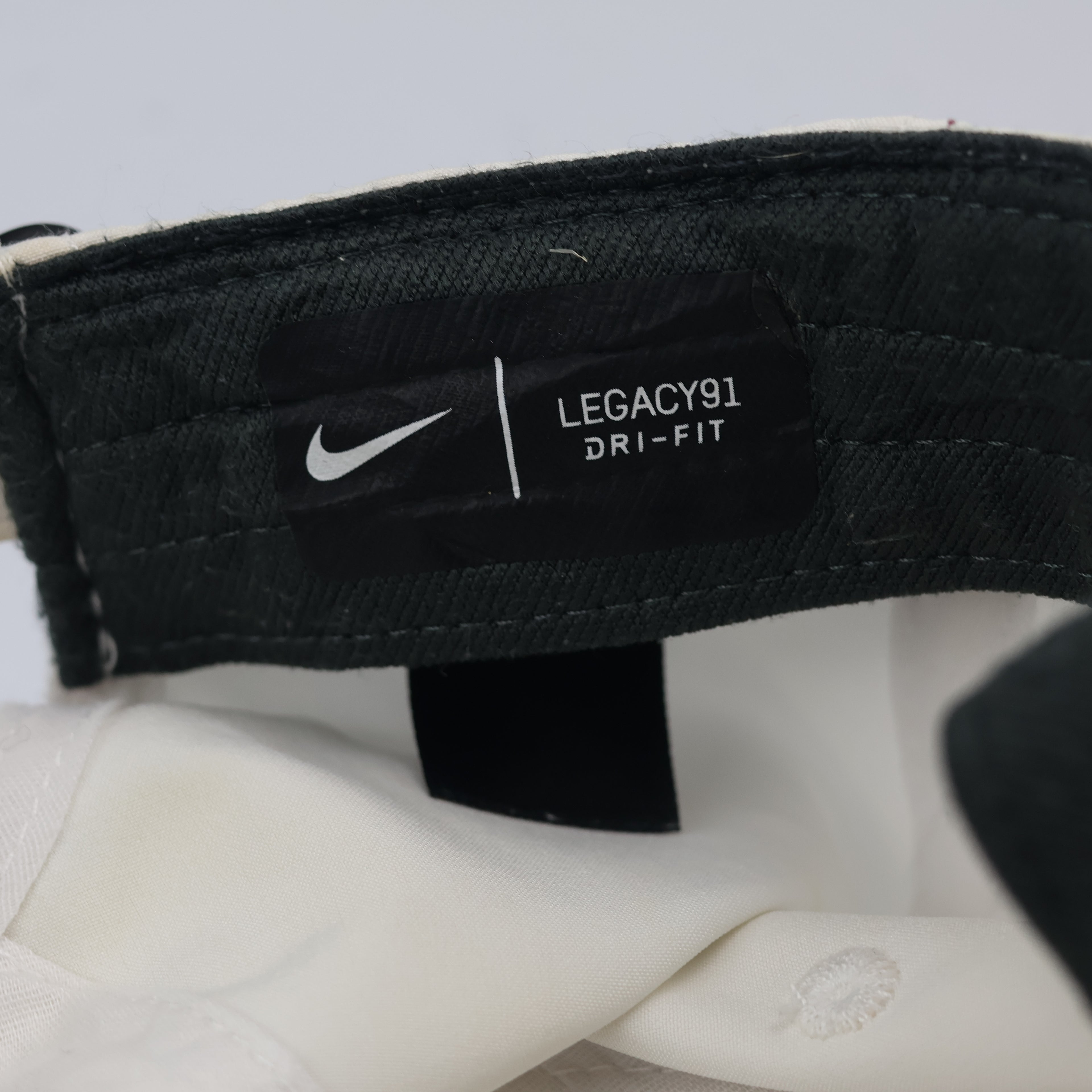 Thrifted Nike Golf Legacy 91 Adjustable Thrifted Hat – Breathable Performance Fit