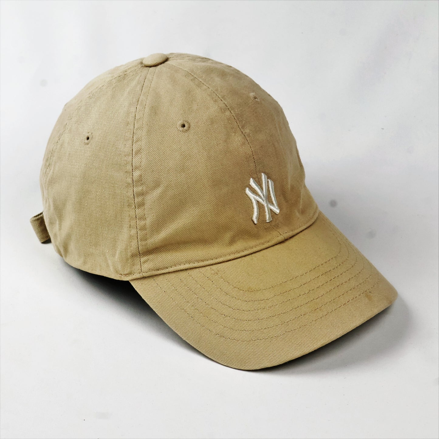 MLB New York Yankees Khaki Dad Hat