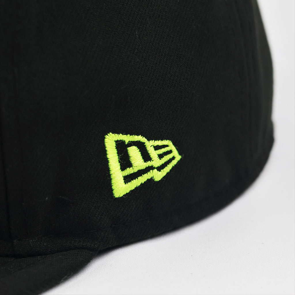 Chicago Bulls New Era Windy City Skyline Fitted Cap - Neon Lime Green - Size 7 3/8