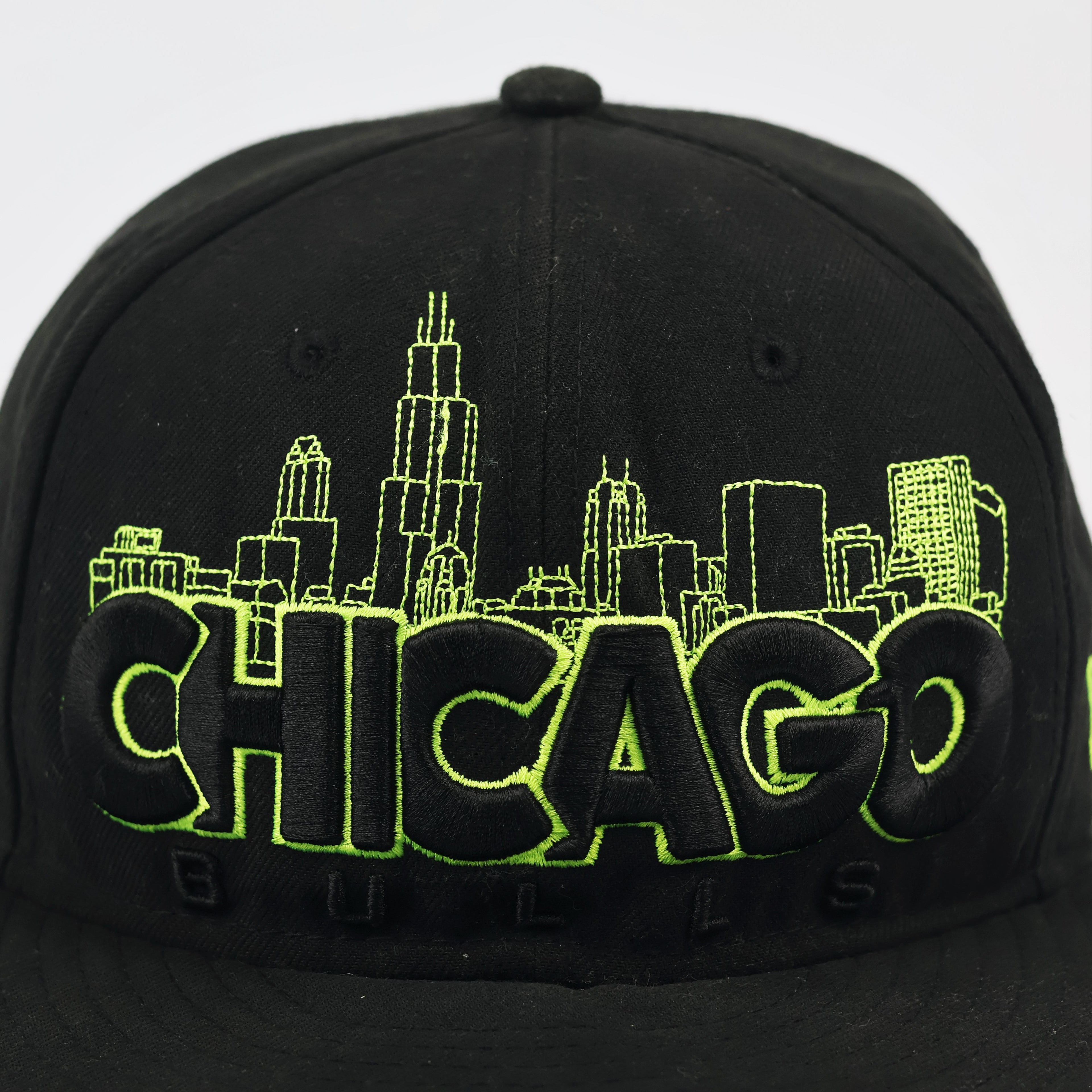 Chicago Bulls New Era Windy City Skyline Fitted Cap - Neon Lime Green - Size 7 3/8