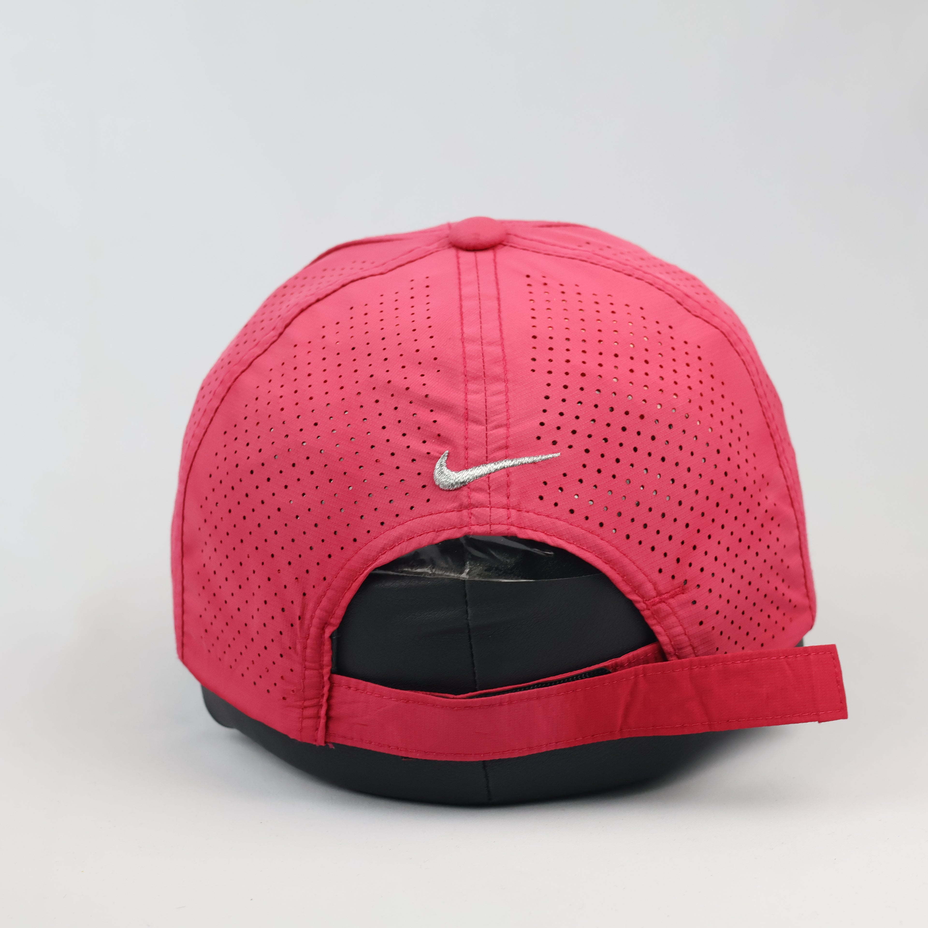 Nike Golf Performance Cap - Bright Pink Perforated Running Thrifted  Hat - Size 55-57cm