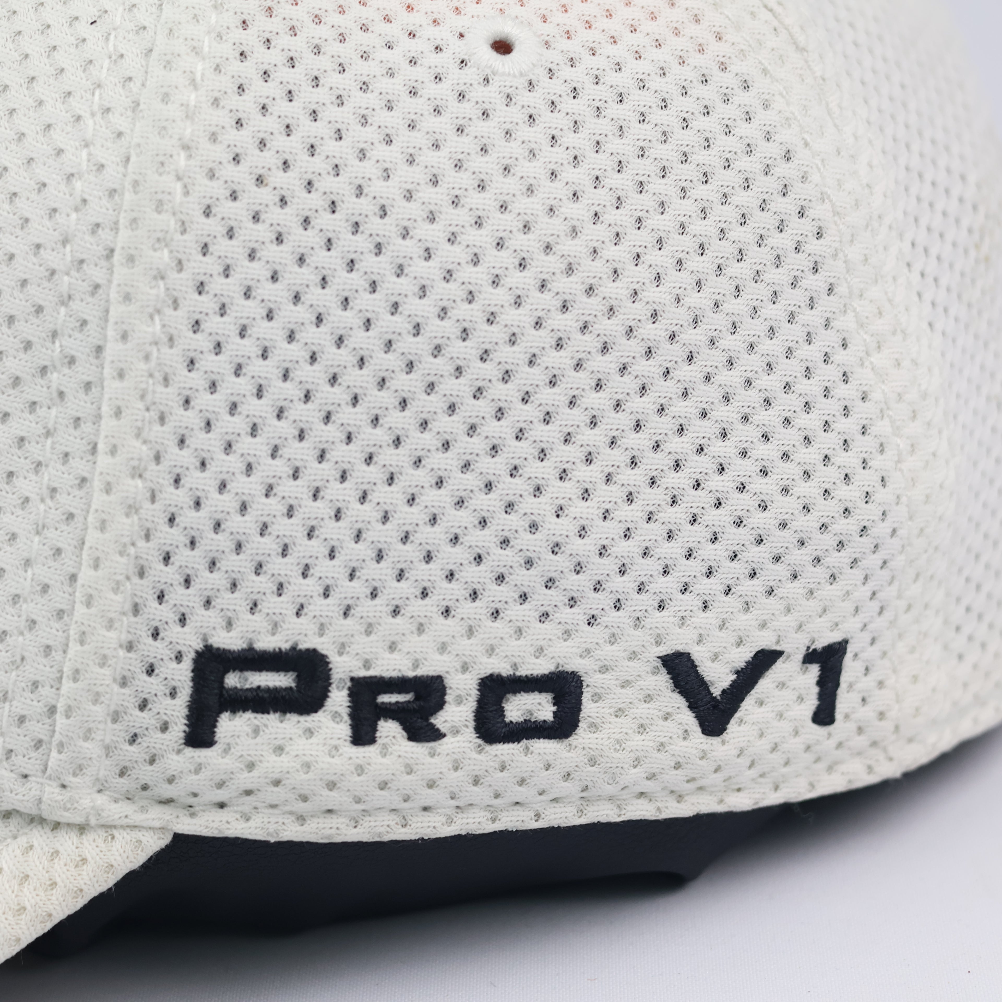 Titleist Pro V1 Tour Performance Mesh Golf Thrifted Hat - White/Red | M/L