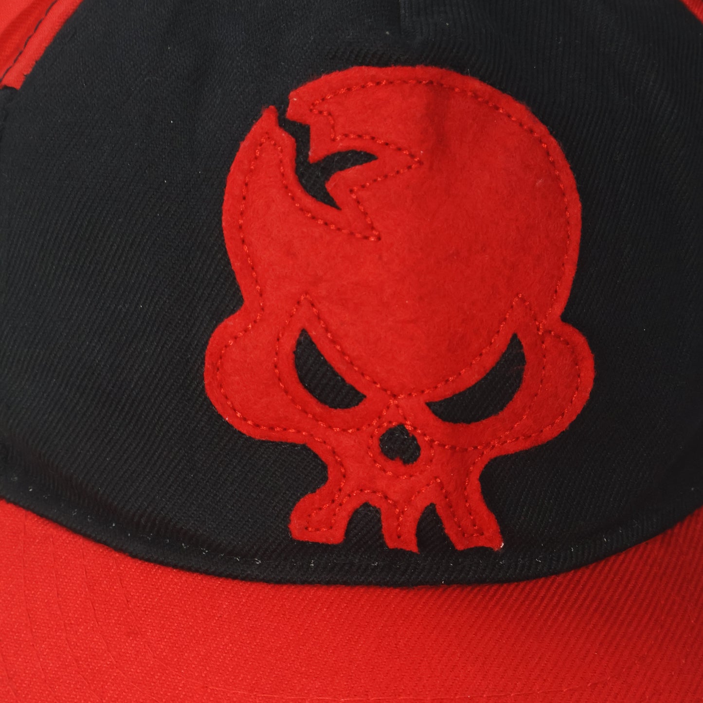 Unisex Devil Horns & Skull Snapback Cap
