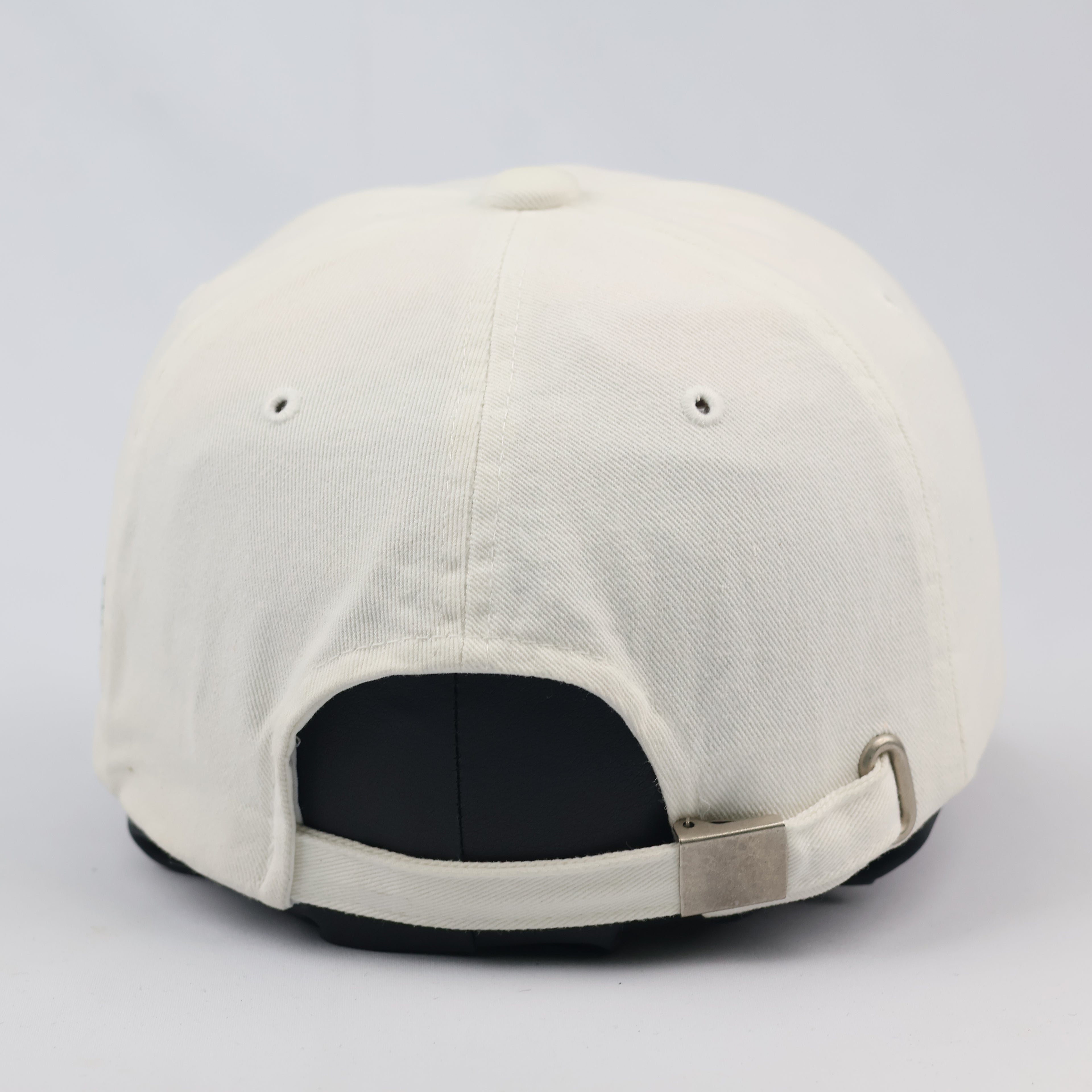 Malbon Golf "Buckets" Embroidered Heritage Thrifted Cap - Off-White/Green