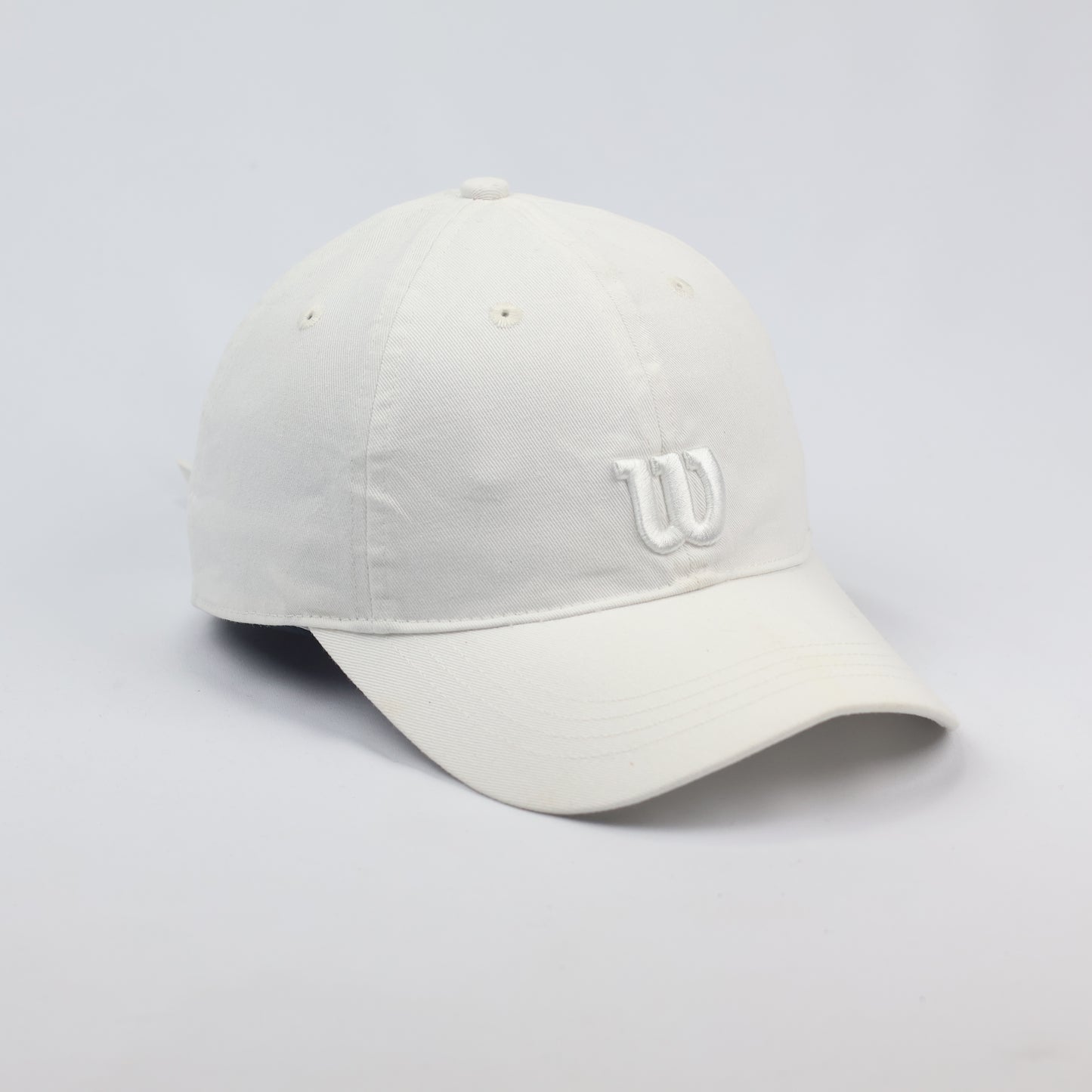 Vintage Wilson Sporting Goods Off-White Embroidered Golf Thrifted Cap