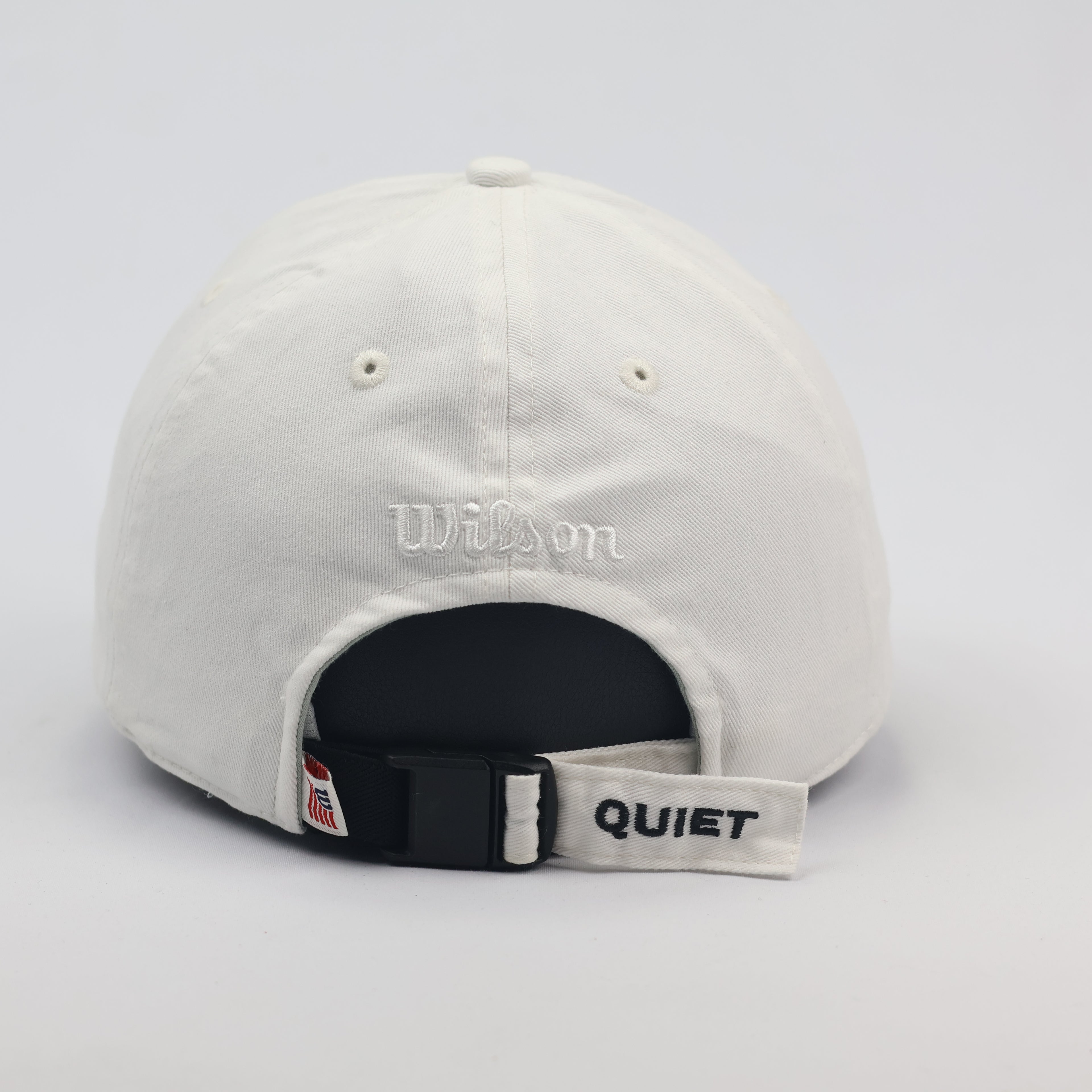 Vintage Wilson Sporting Goods Off-White Embroidered Golf Thrifted Cap