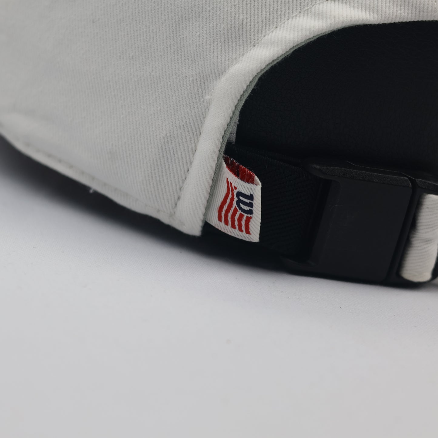 Vintage Wilson Sporting Goods Off-White Embroidered Golf Thrifted Cap