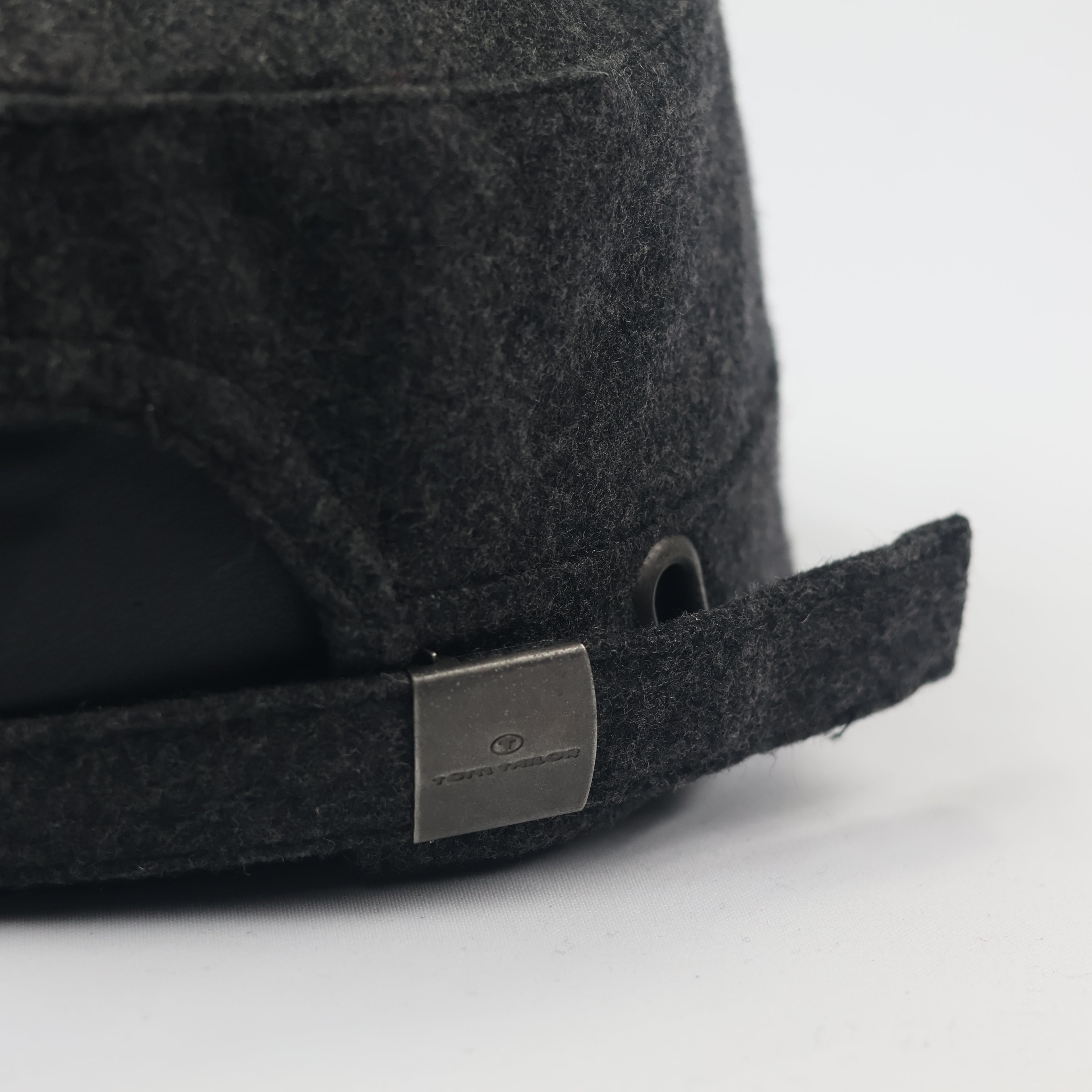 Vintage Tom Tailor Military Patrol Thrifted Cap – Textured Grey Winter Headwear