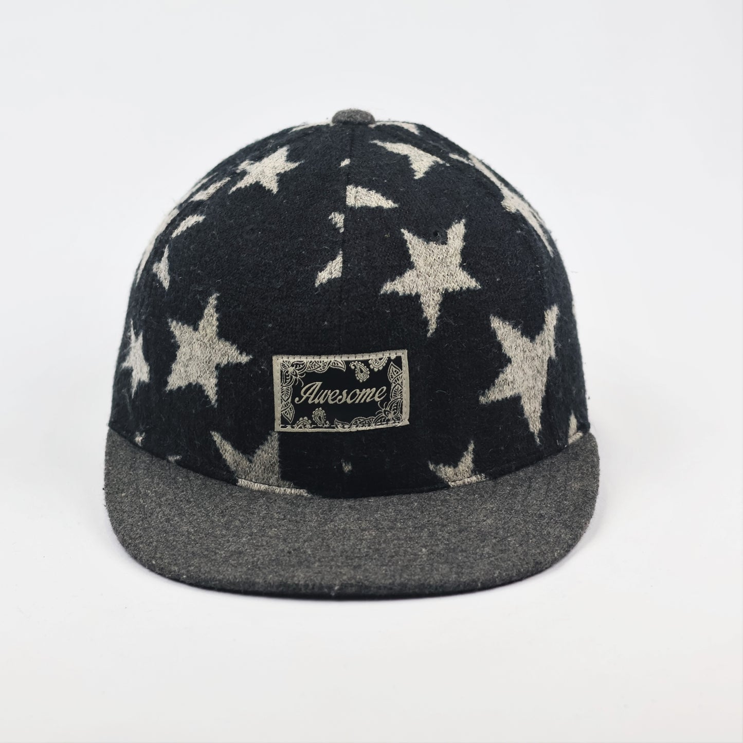 "Awesome" Stars Pattern Wool Blend Snapback Thrifted Hat – Black & Grey