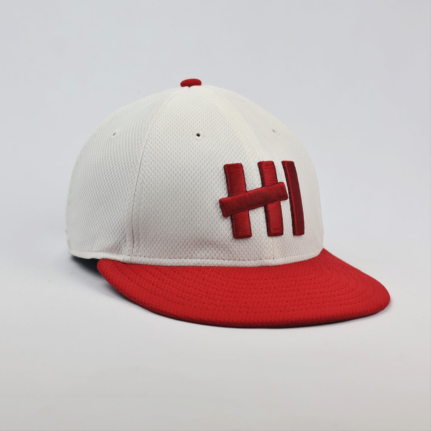 Vintage New Era 9FIFTY Snapback Thrifted Cap - Classic Black & White