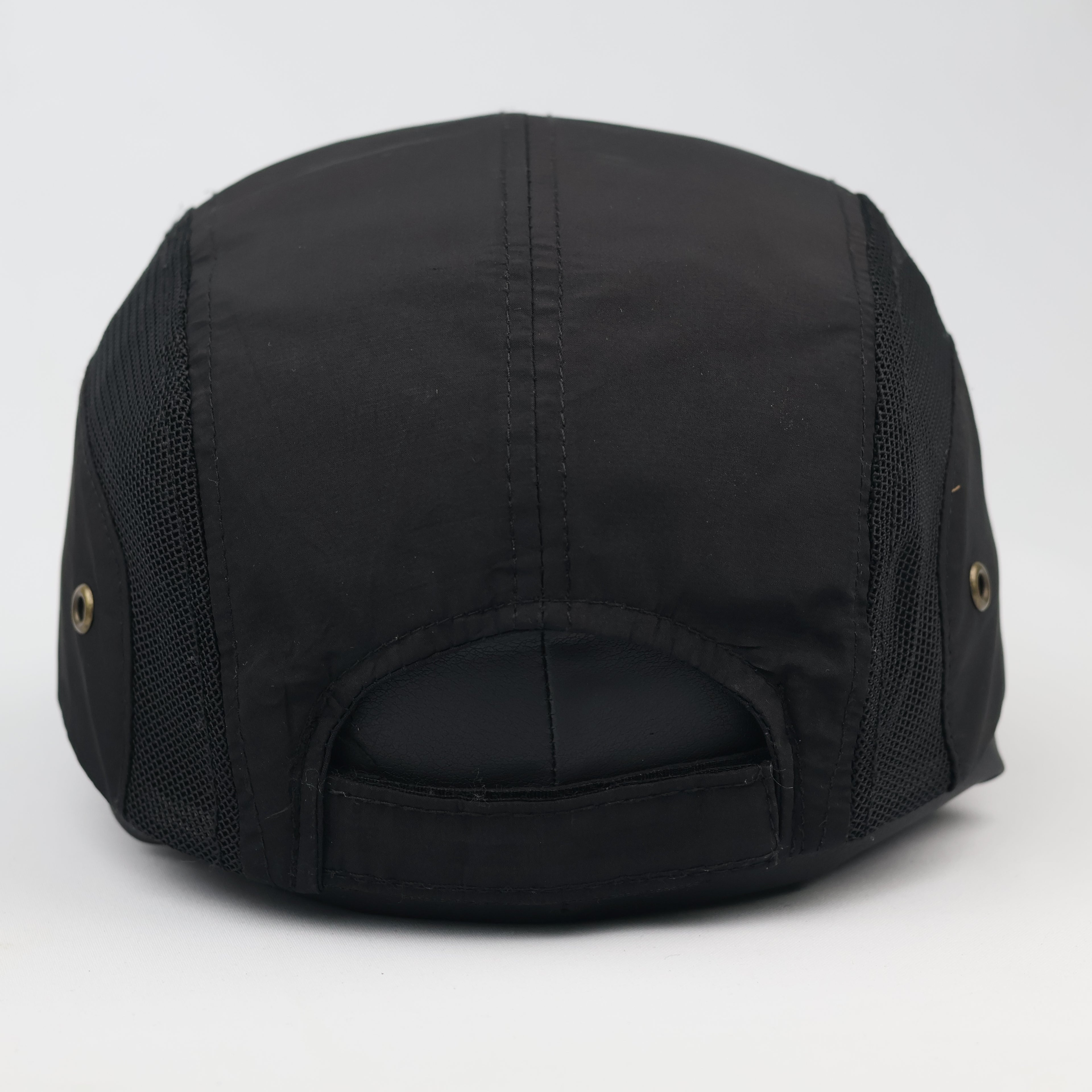 Championships CanadaPolo 5-Panel Mesh Runner Cap – Black & Red