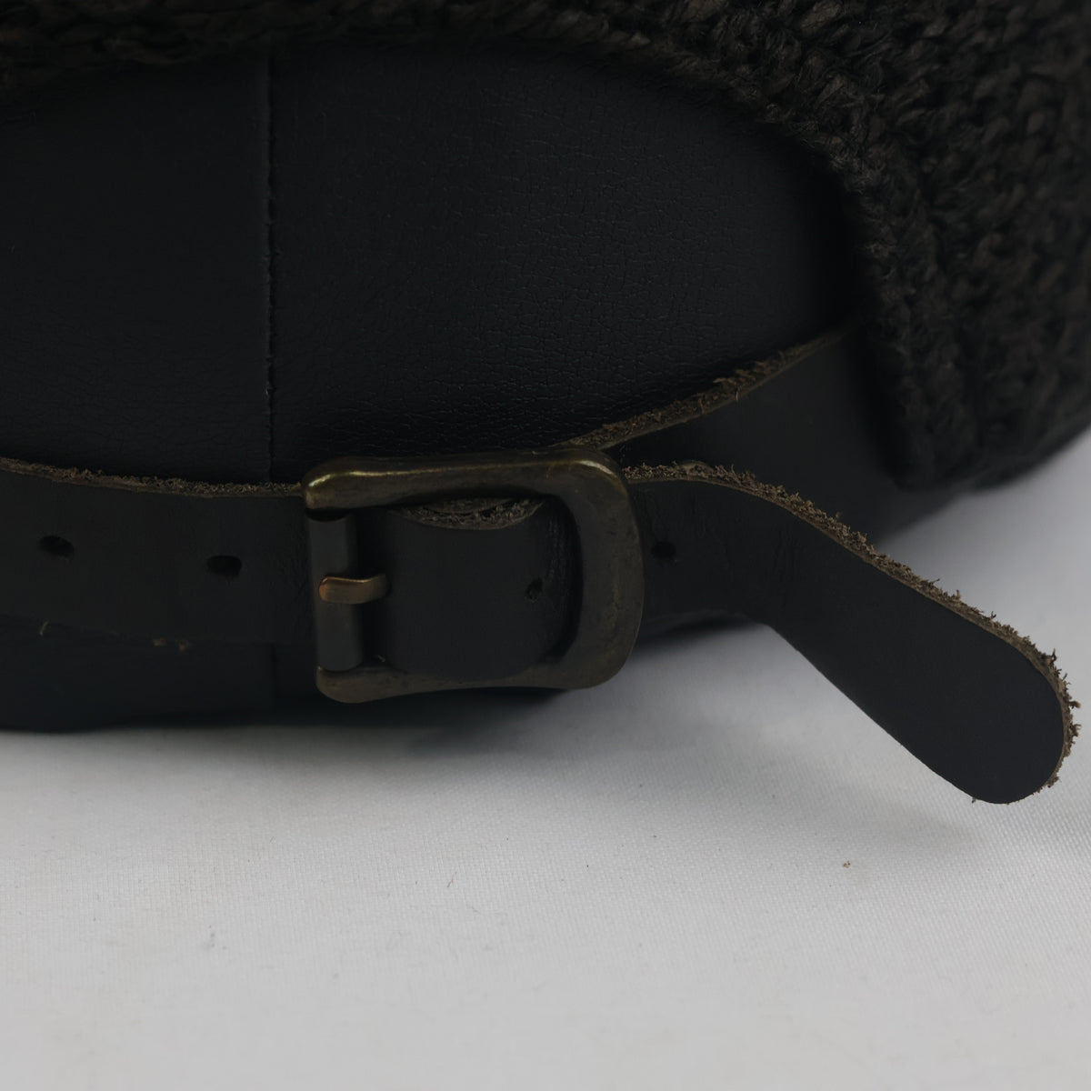Thrifted Black Woven Straw Leather Buckle Cap (56-58 cm) | 10051