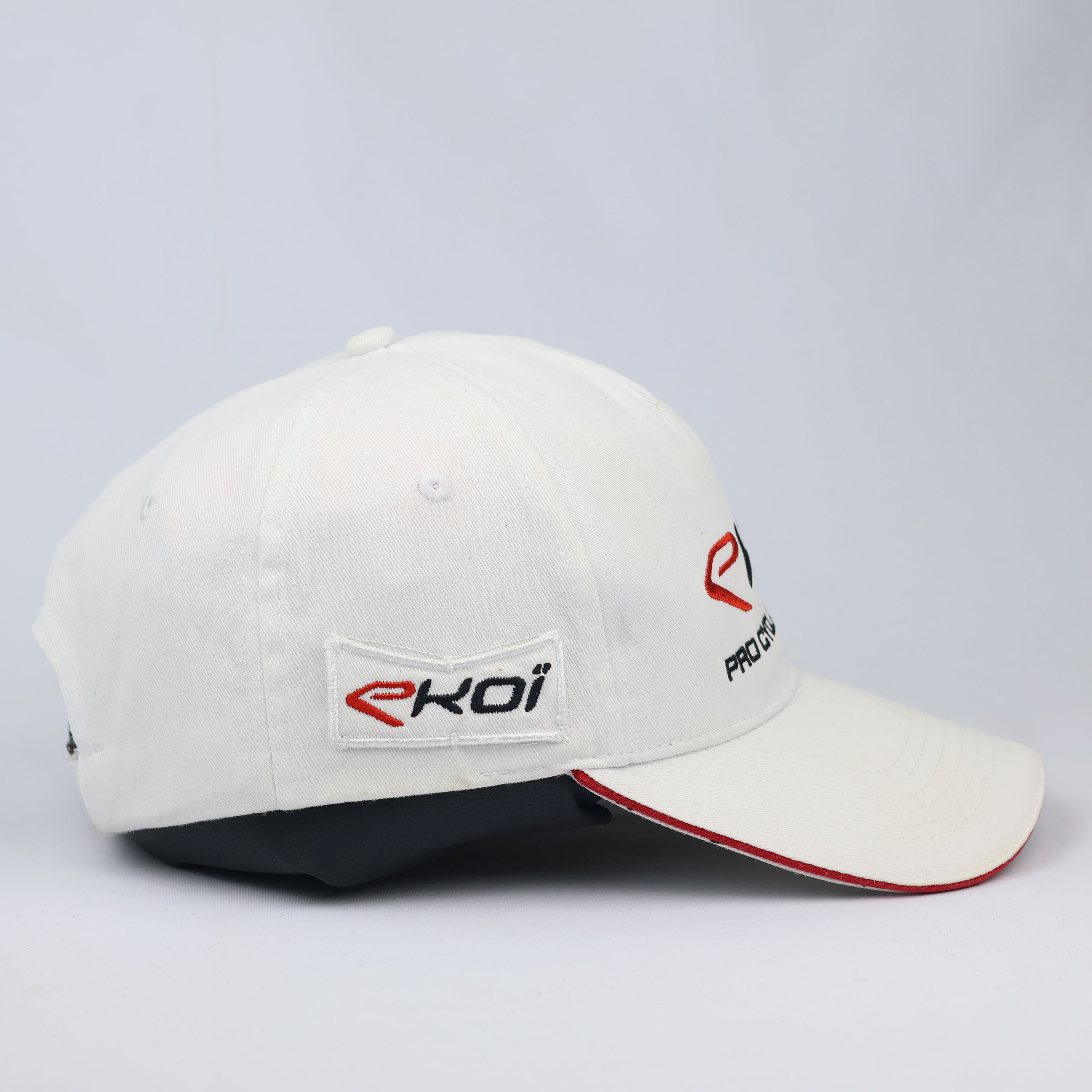 Vintage Ekoï Adjustable Sport Cap - White & Red