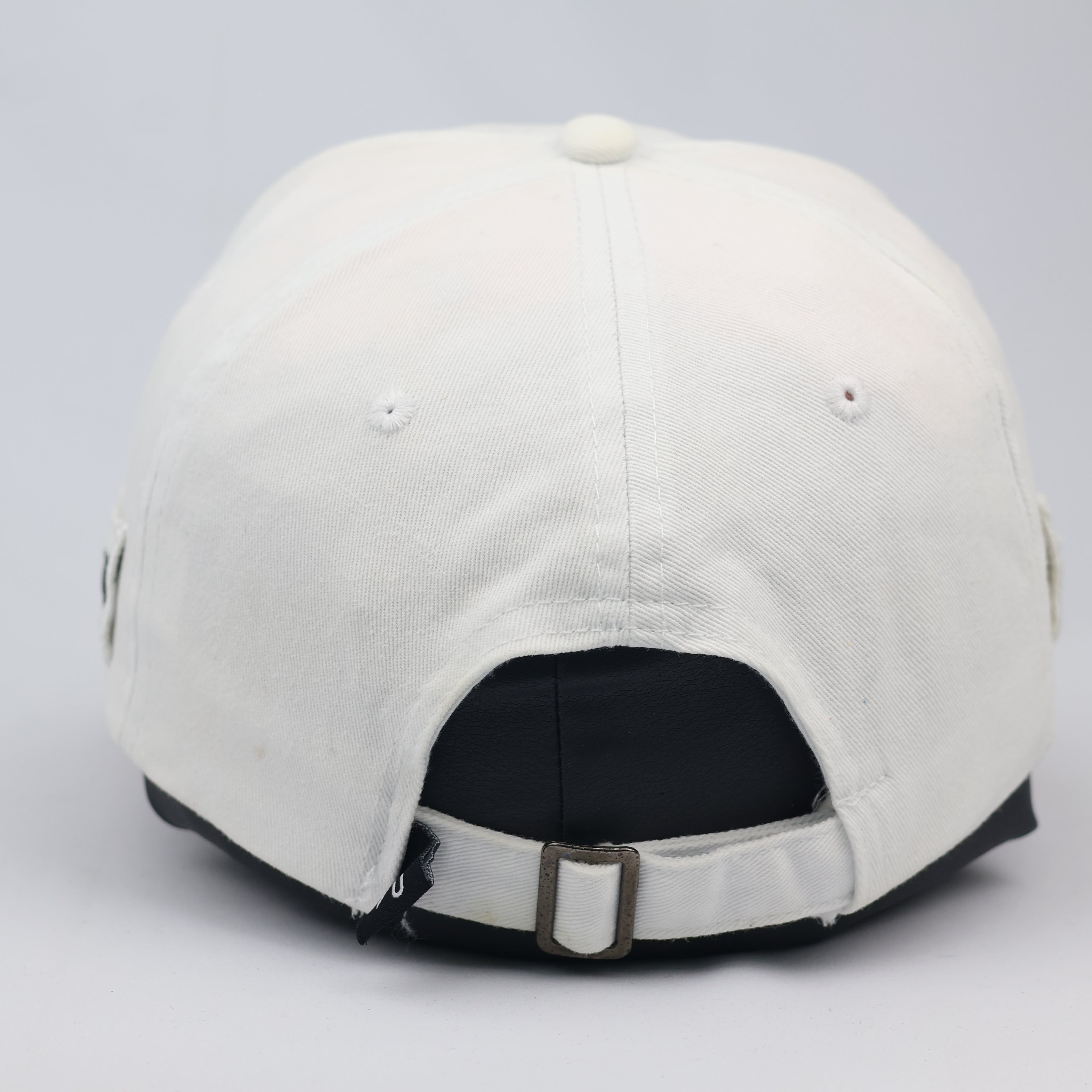 Vintage Ekoï Adjustable Sport Cap - White & Red