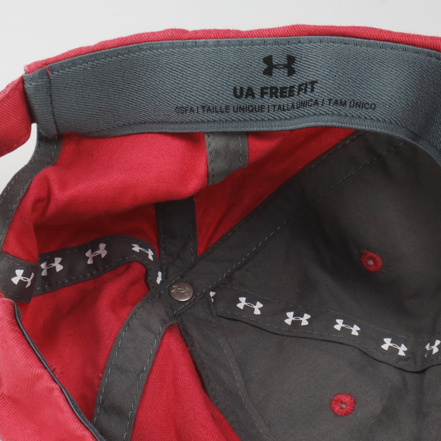 Under Armour Logo "Free Fit" Dad Hat