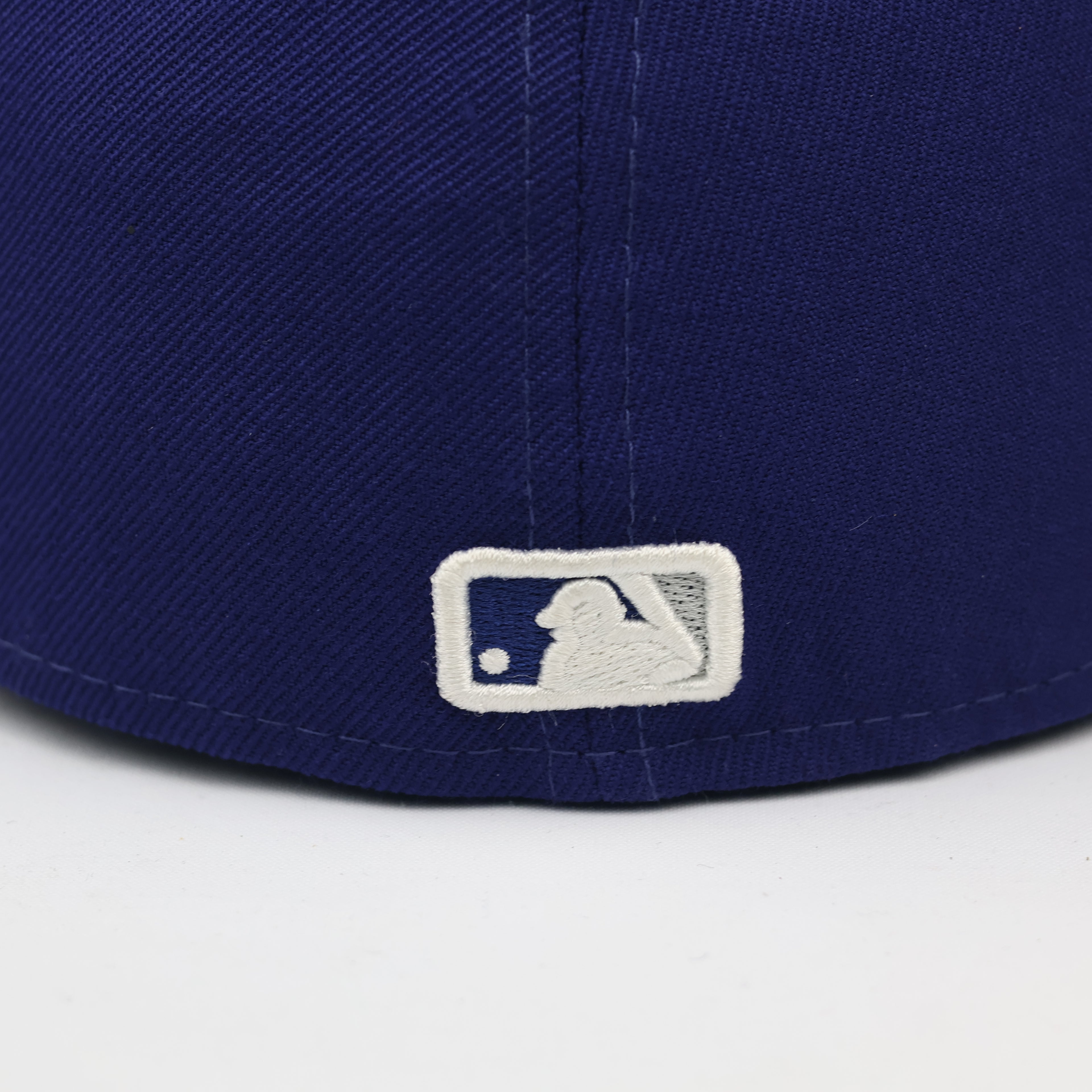 New Era 59FIFTY Los Angeles Dodgers Fitted Thrifted Hat - Royal Blue/Pattern Brim